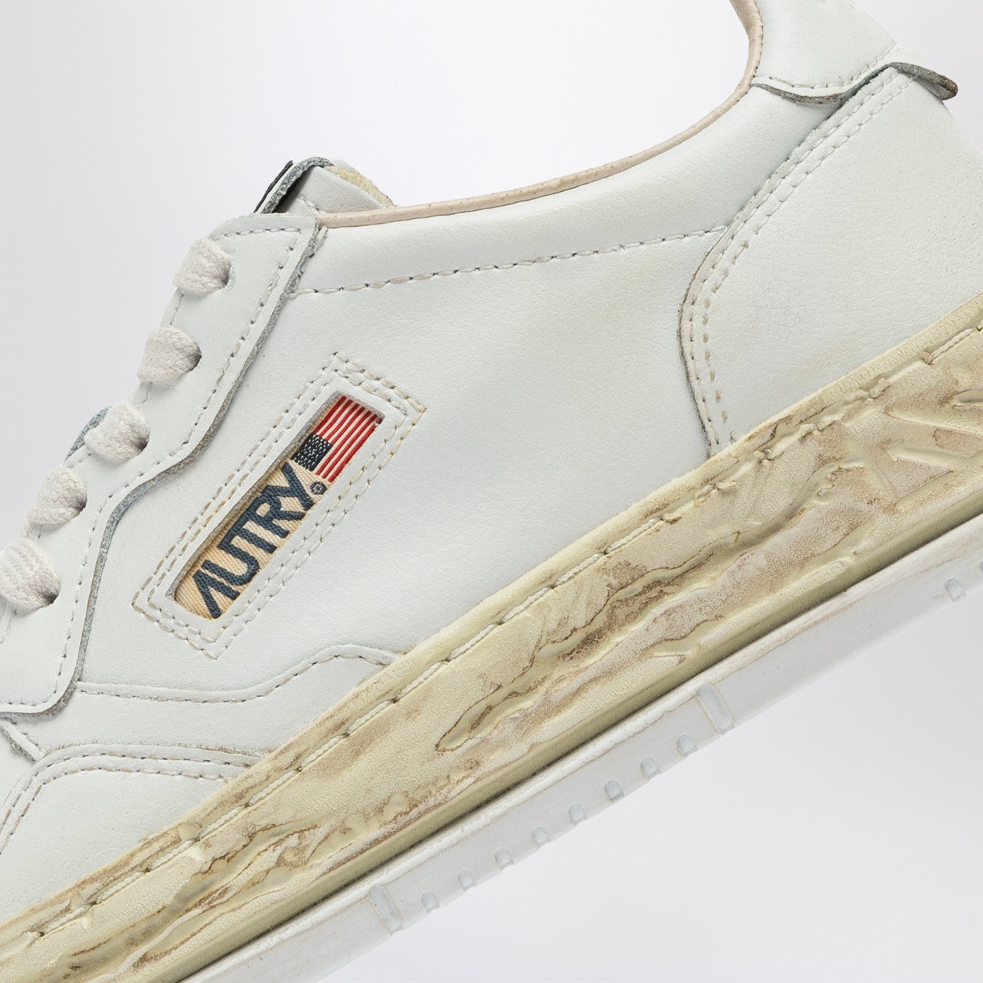 White Sup Vint sneaker