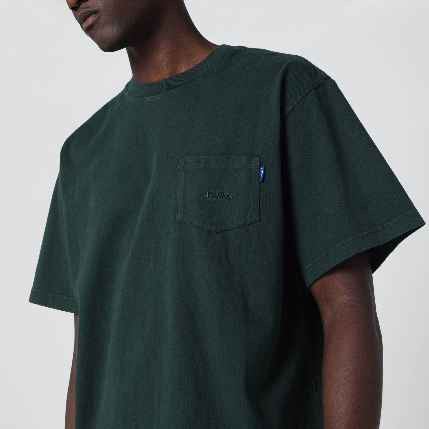 T-shirt girocollo verde con logo