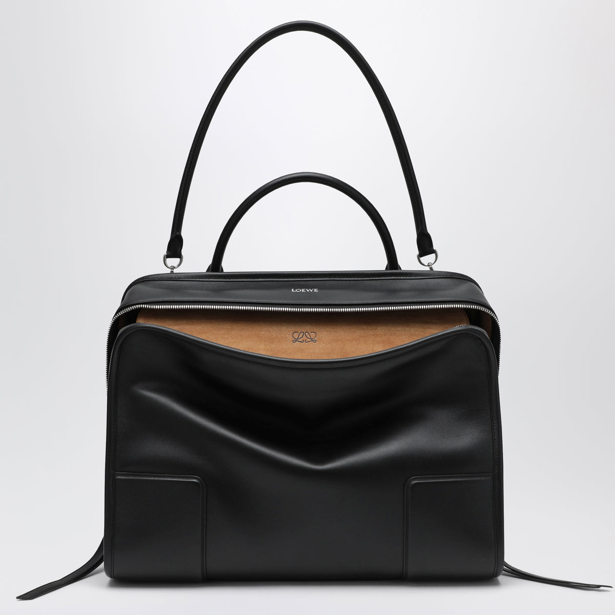 Amazona 180 XL black calfskin bag