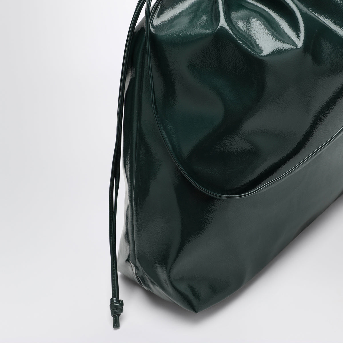 Große flaschengrüne Morgan Pouch aus Kunstleder