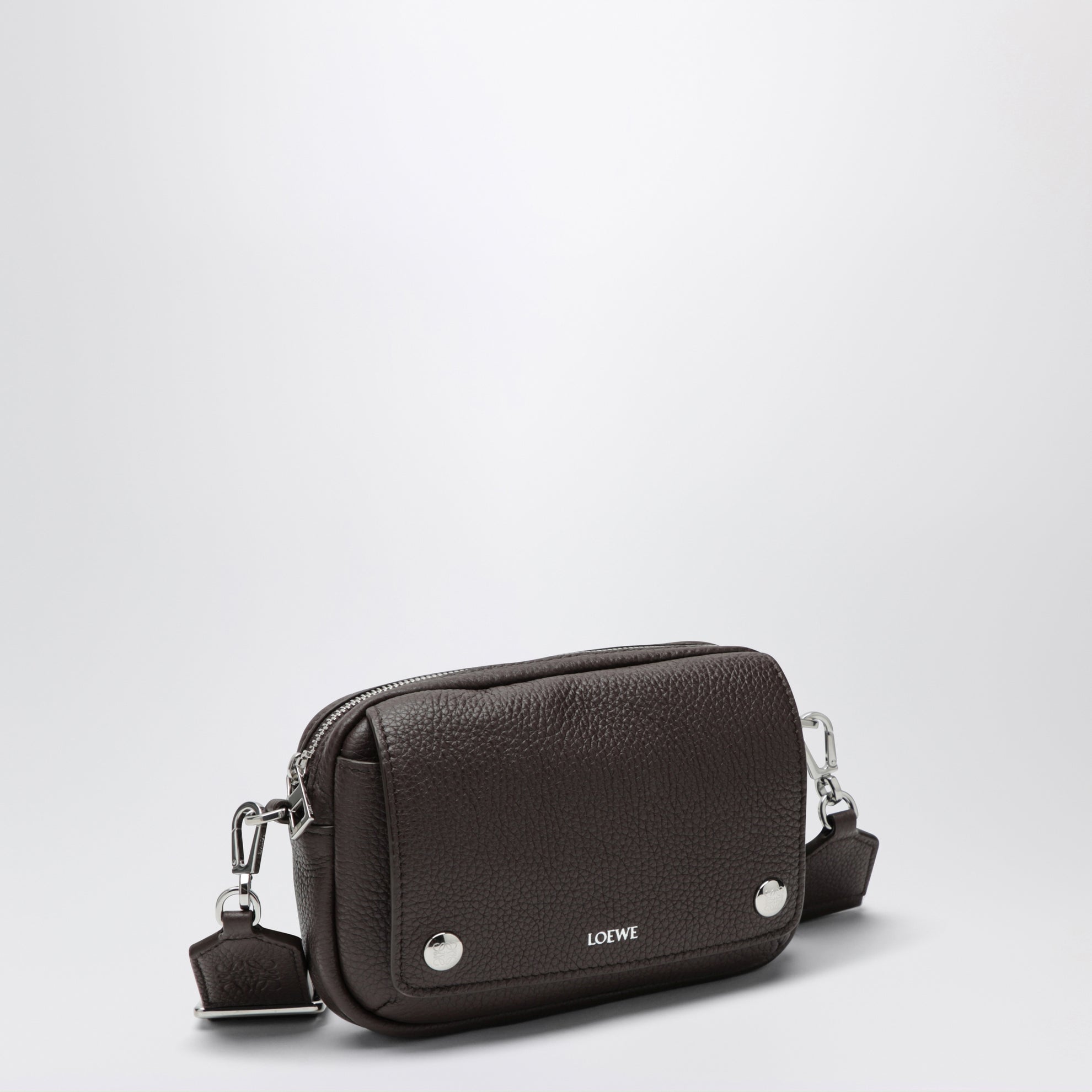 Small Pebble Crossbody Bag in Chocolate Grained Leather