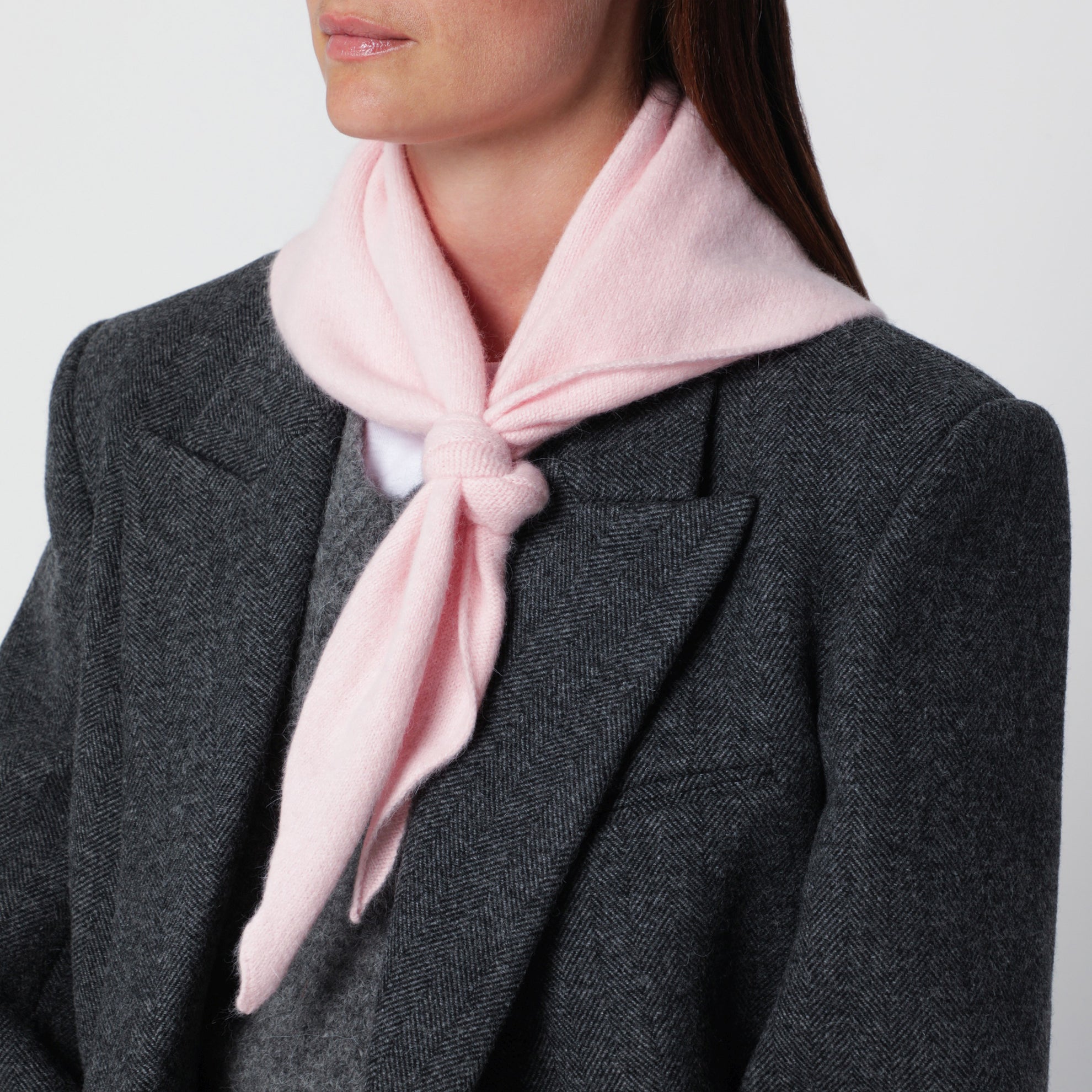 Bandana in lana e caregora color Blush