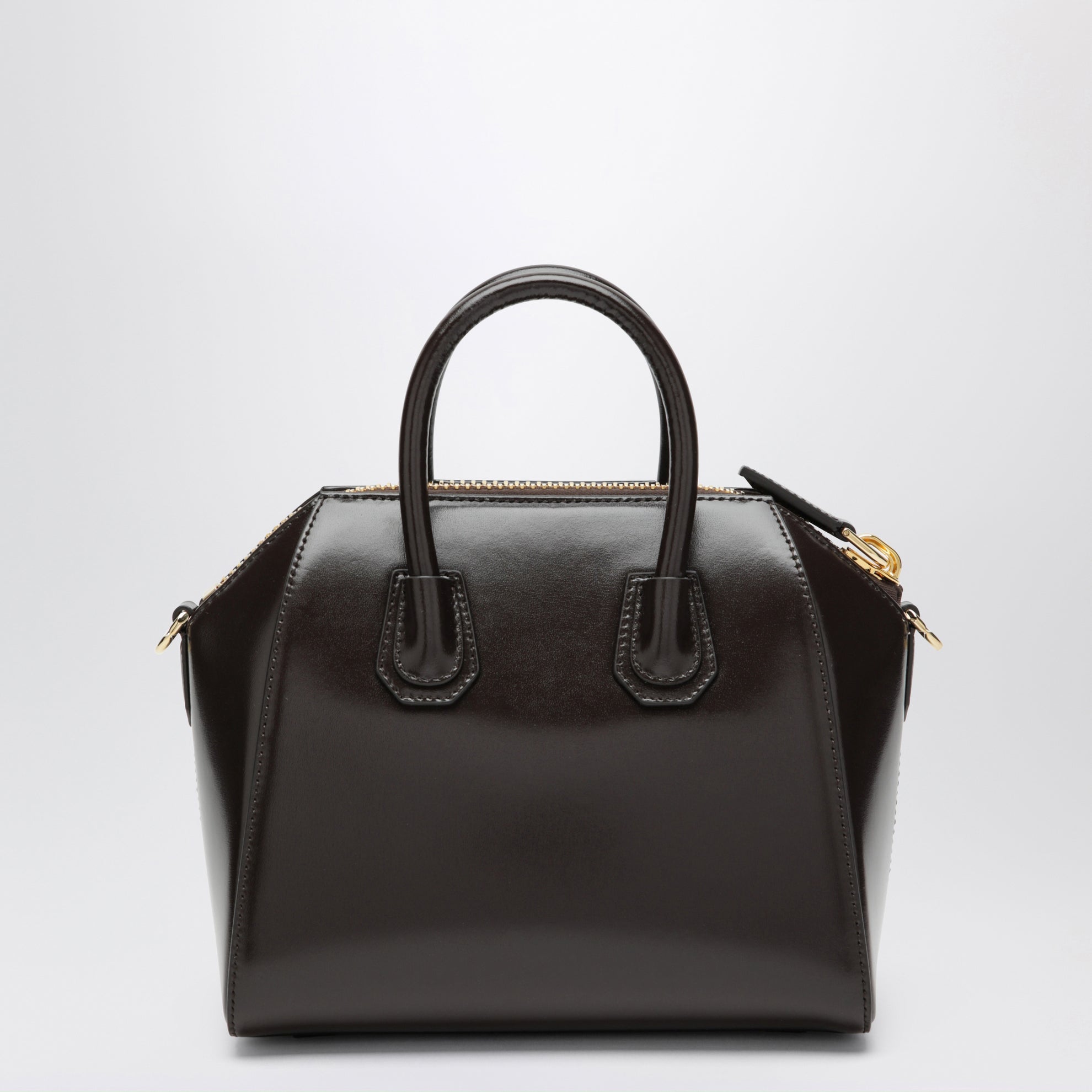 Antigona Mini Tasche in Chocolate