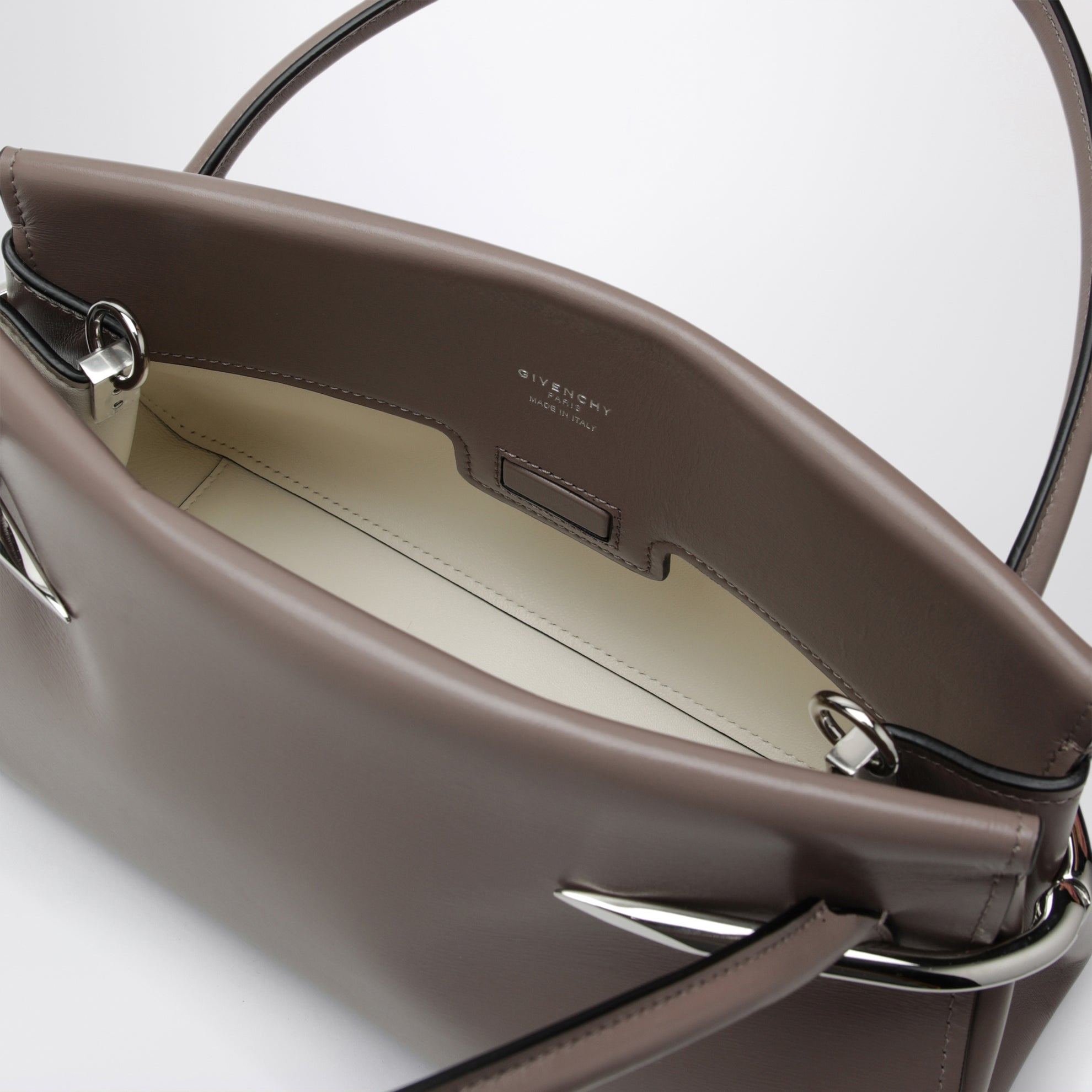 Pinch medium bag in taupe leather