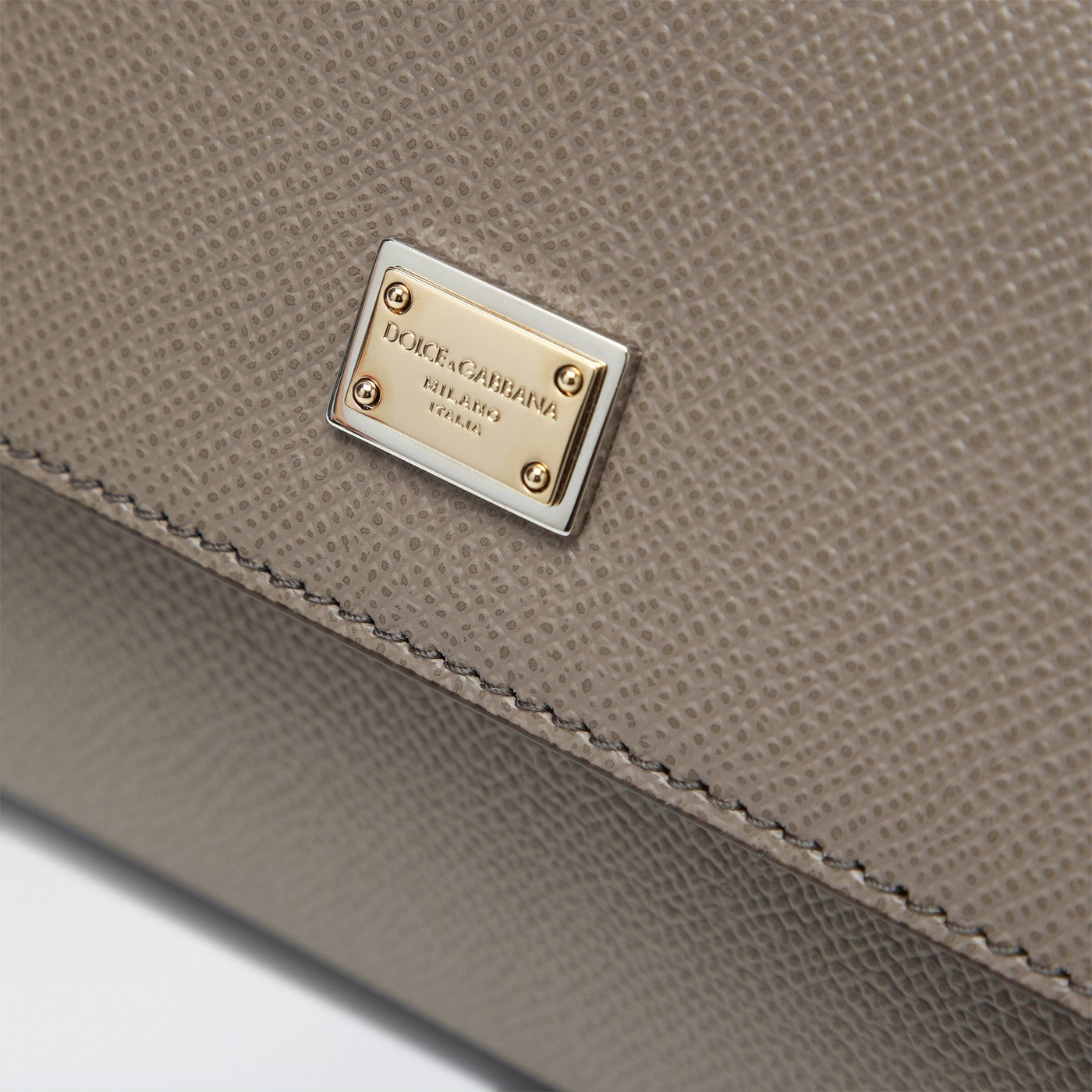 Medium Sicily handbag in light mud colour