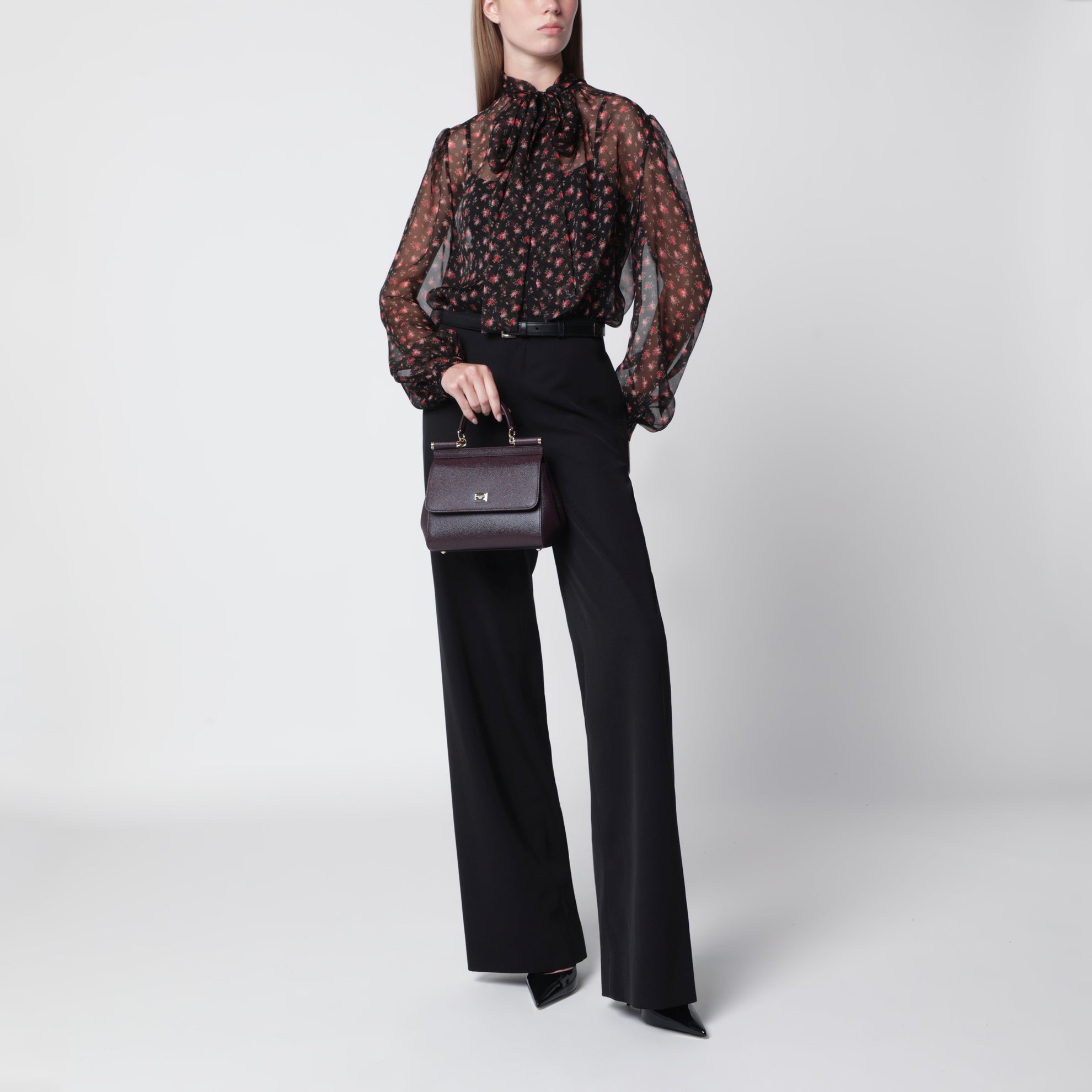 Medium Sicily handbag in must color