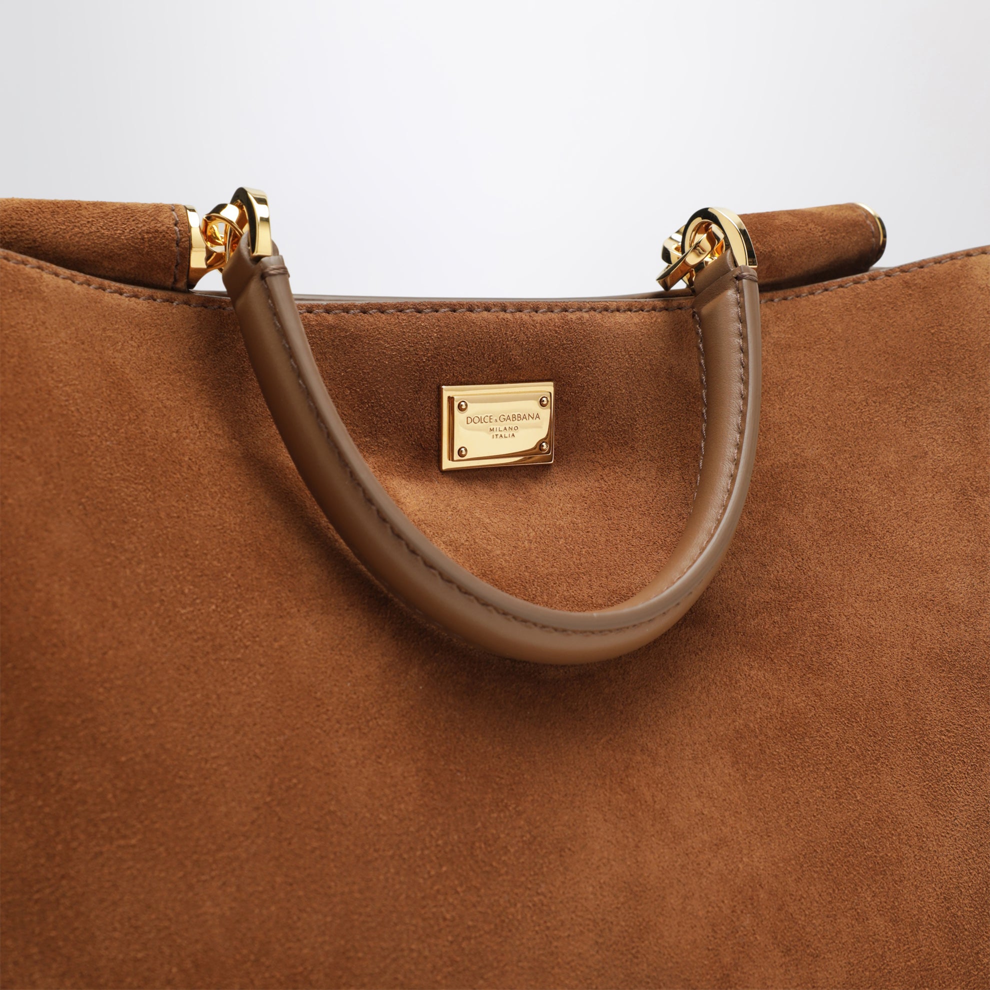 Medium Vittoria suede bag in camel