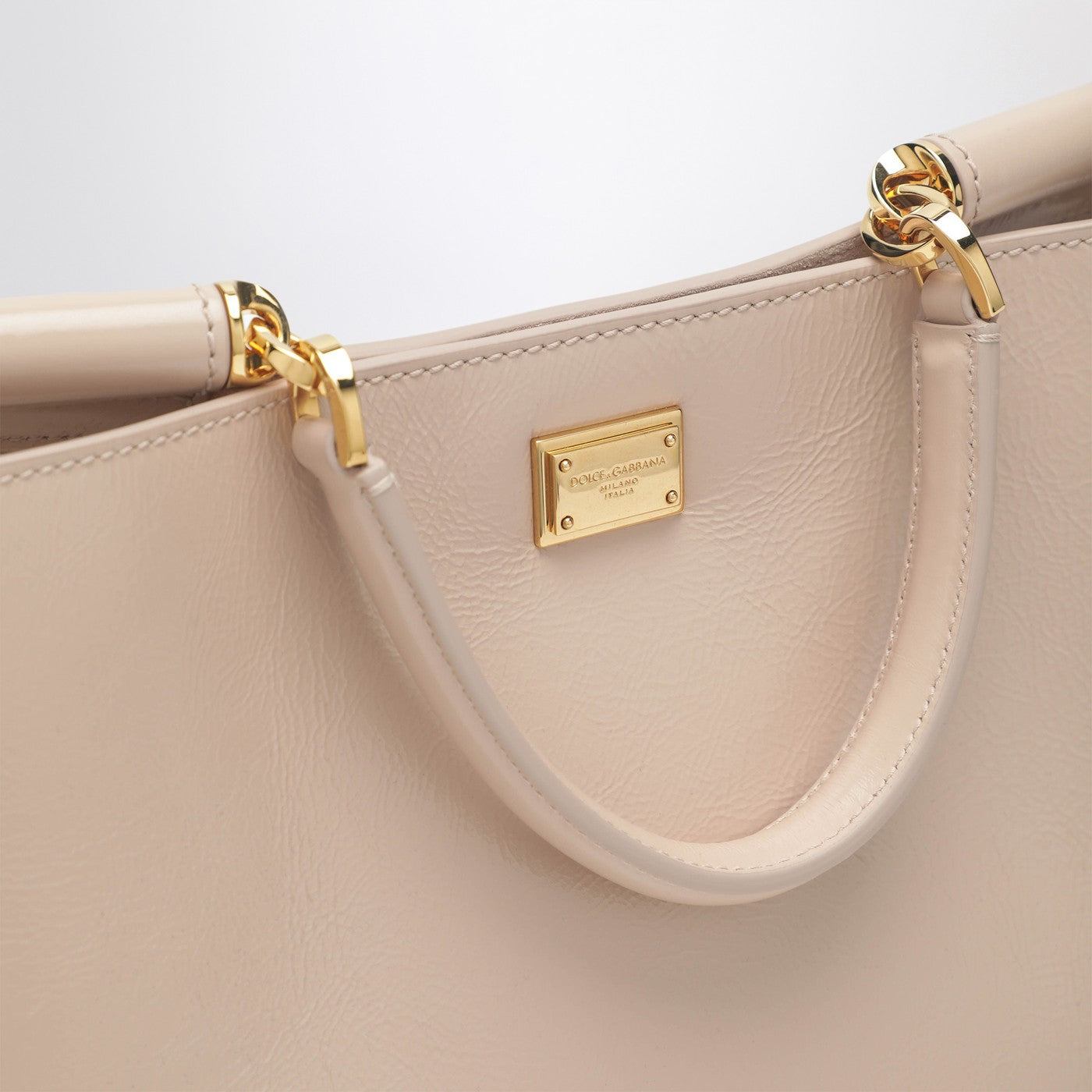 Borsa a mano Vittoria in pelle color carne