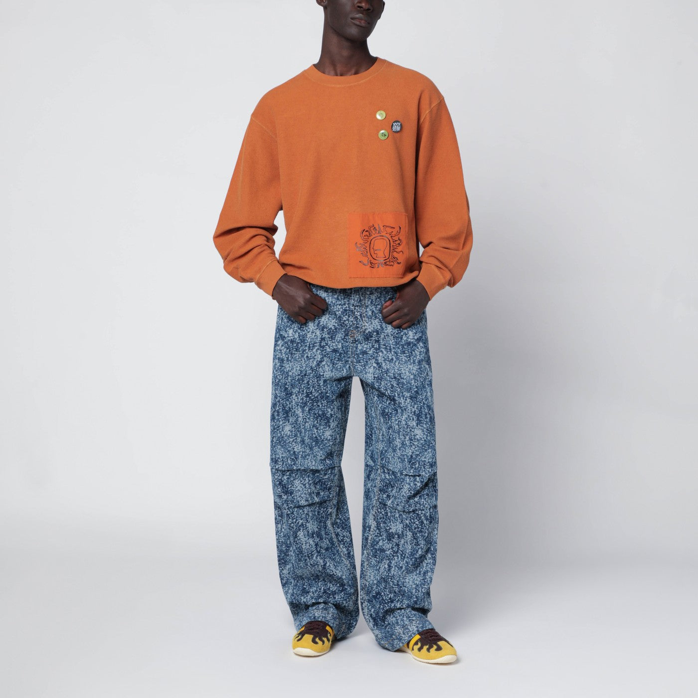 Earth-tone Gargoyle cotton sweatshirt