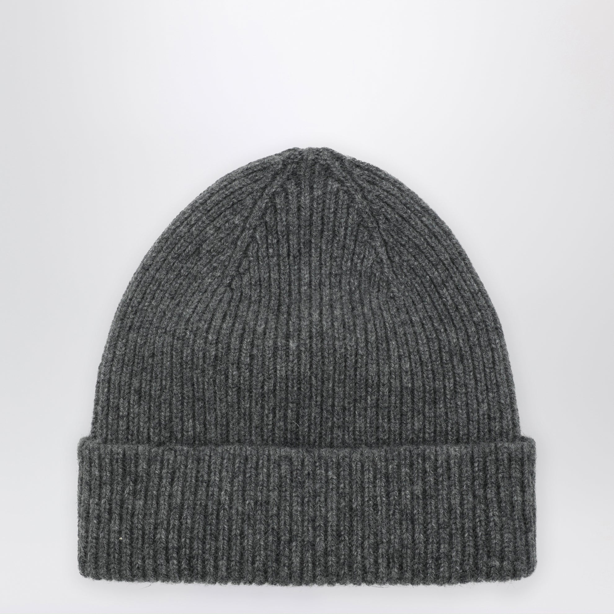 Bonnet en laine et Caregora couleur Slate Grey