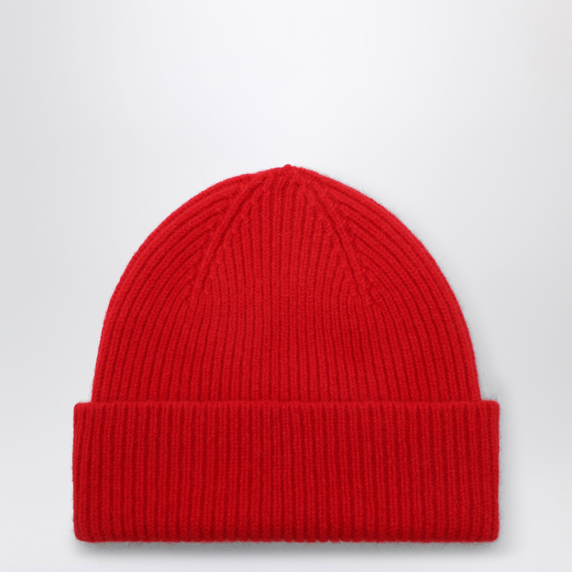 Beanie aus Wolle und Caregora in Crimson