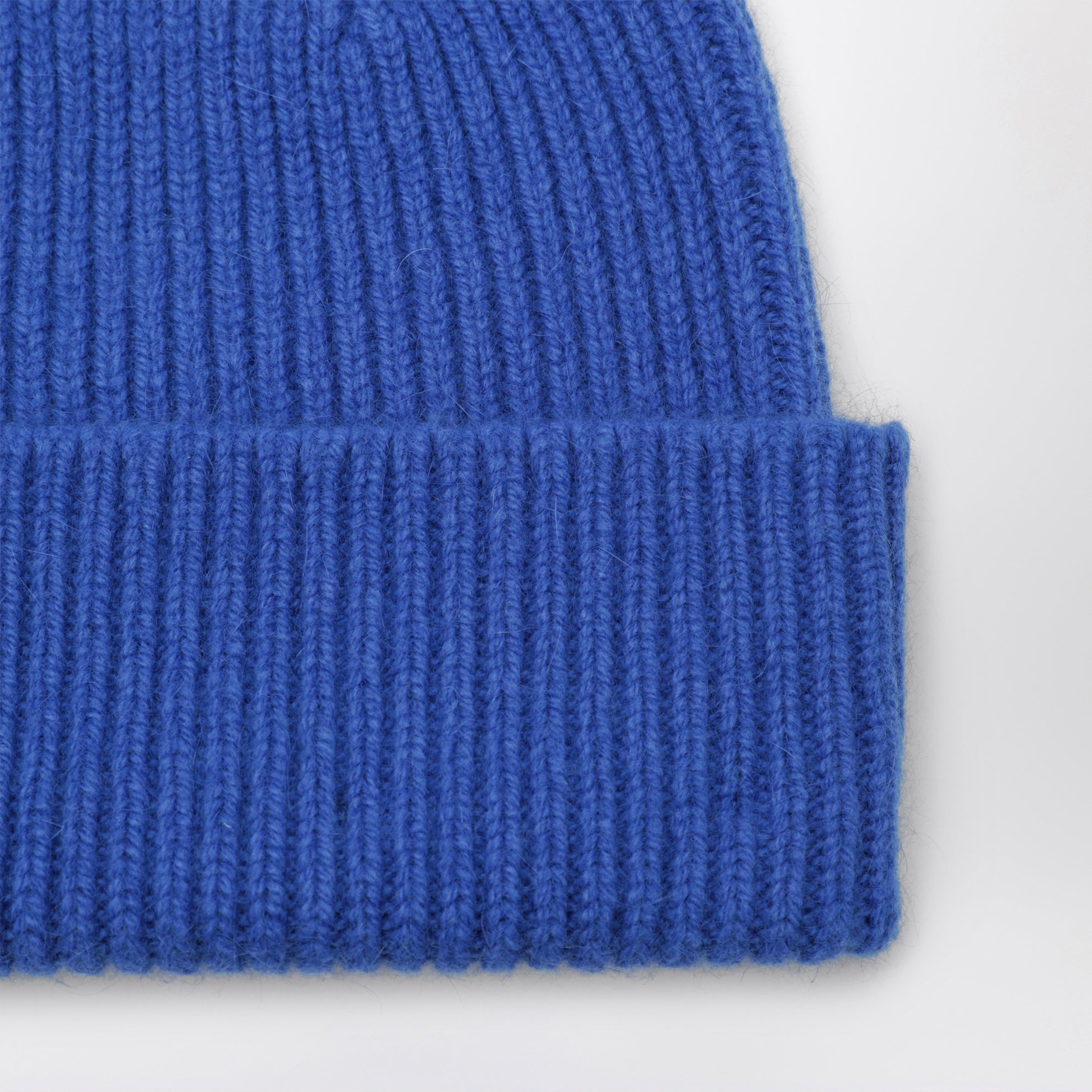 Beanie in lana e caregora color Royal azure