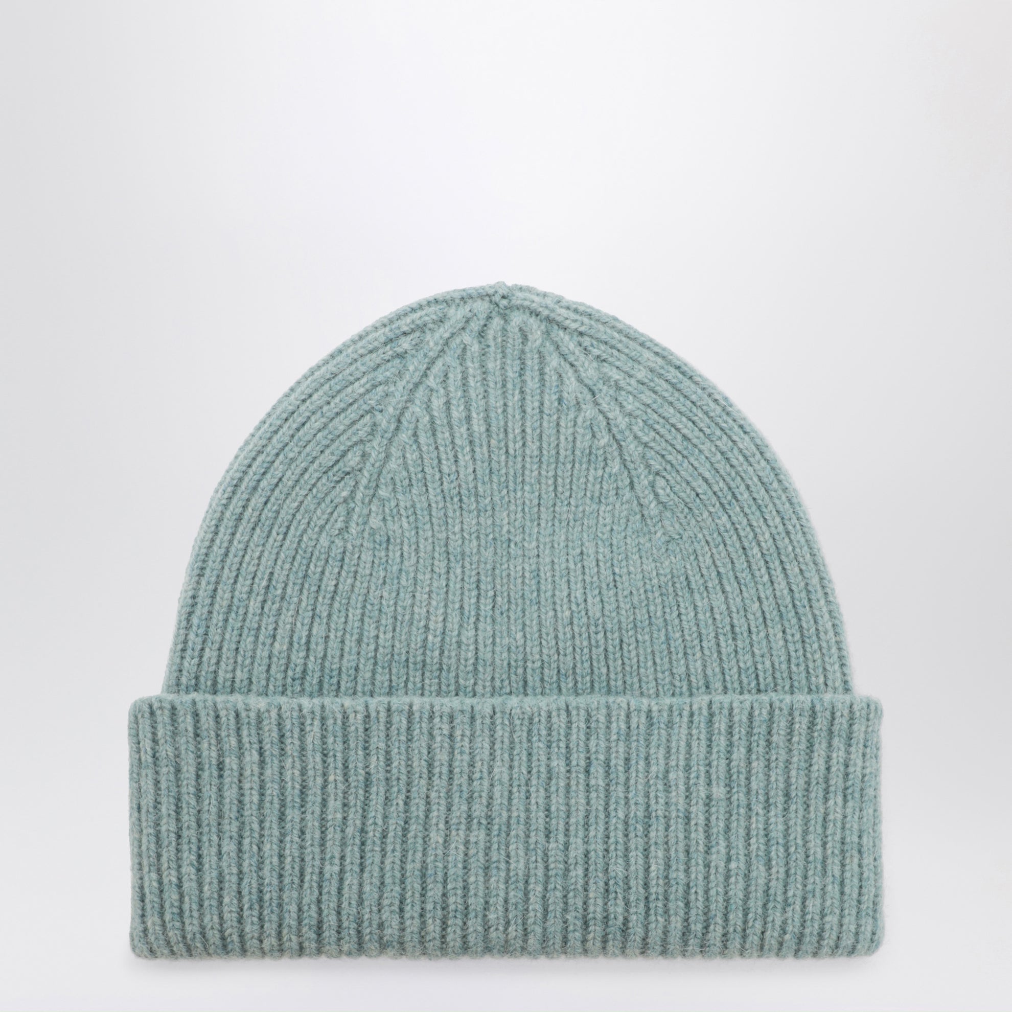Beanie aus Wolle und Caregora in Basil