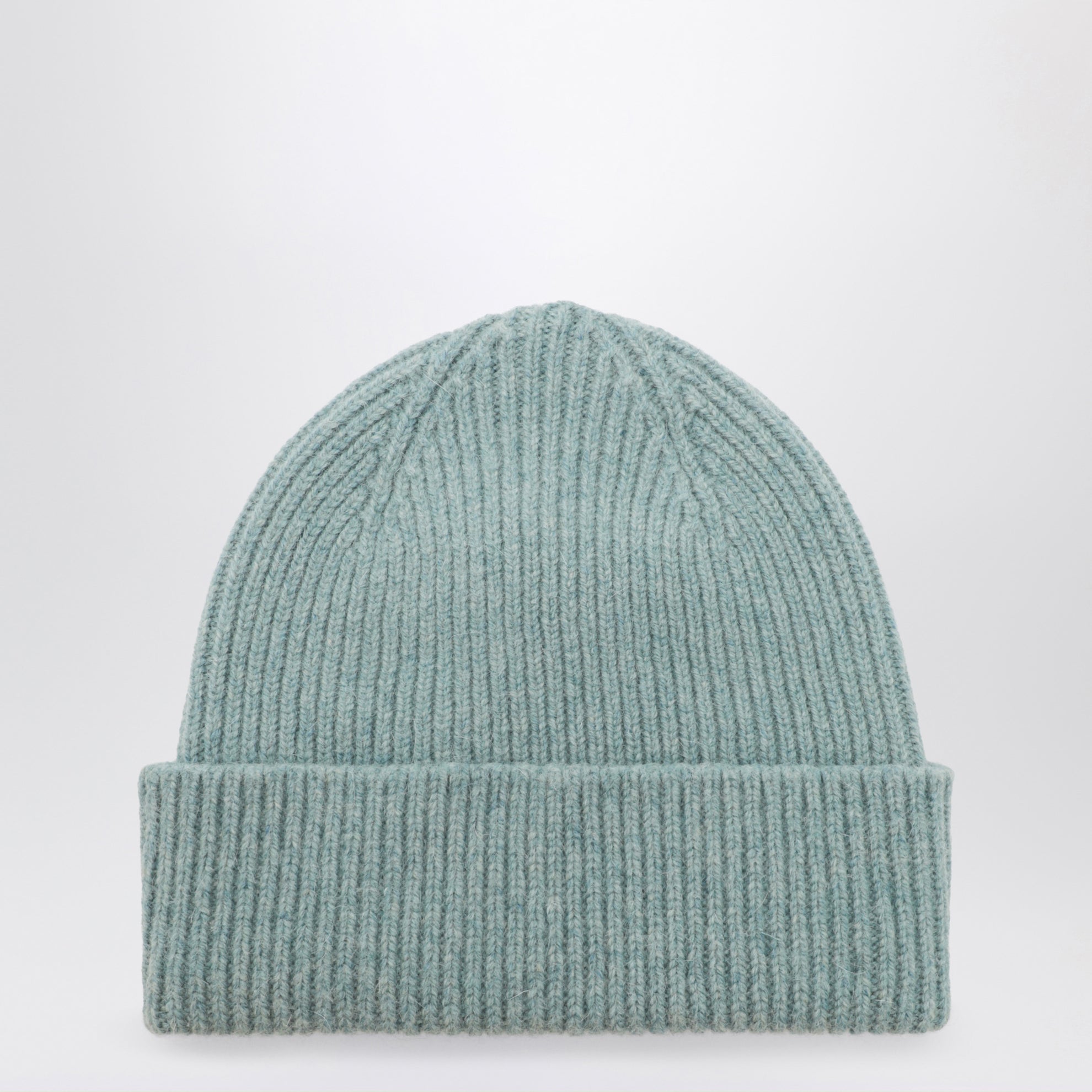 Beanie aus Wolle und Caregora in Basil