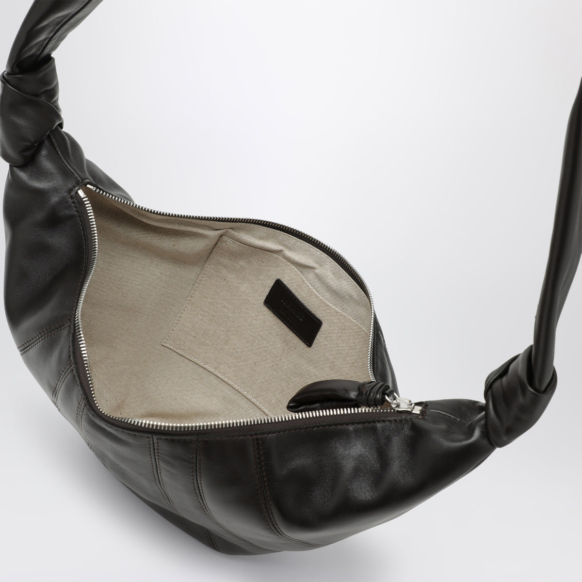 Medium dark chocolate Croissant bag