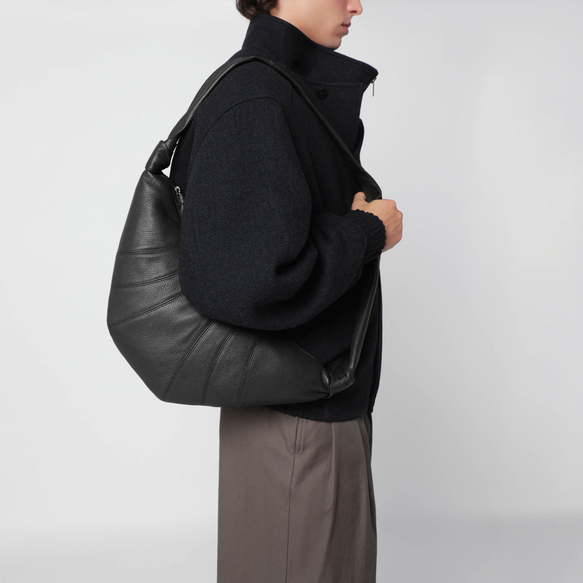 Medium brown Croissant bag