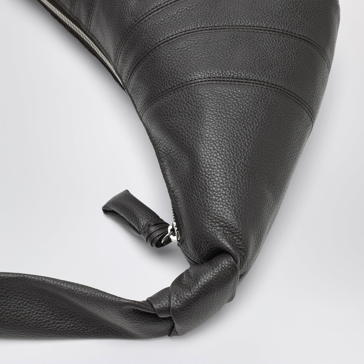 Medium brown Croissant bag