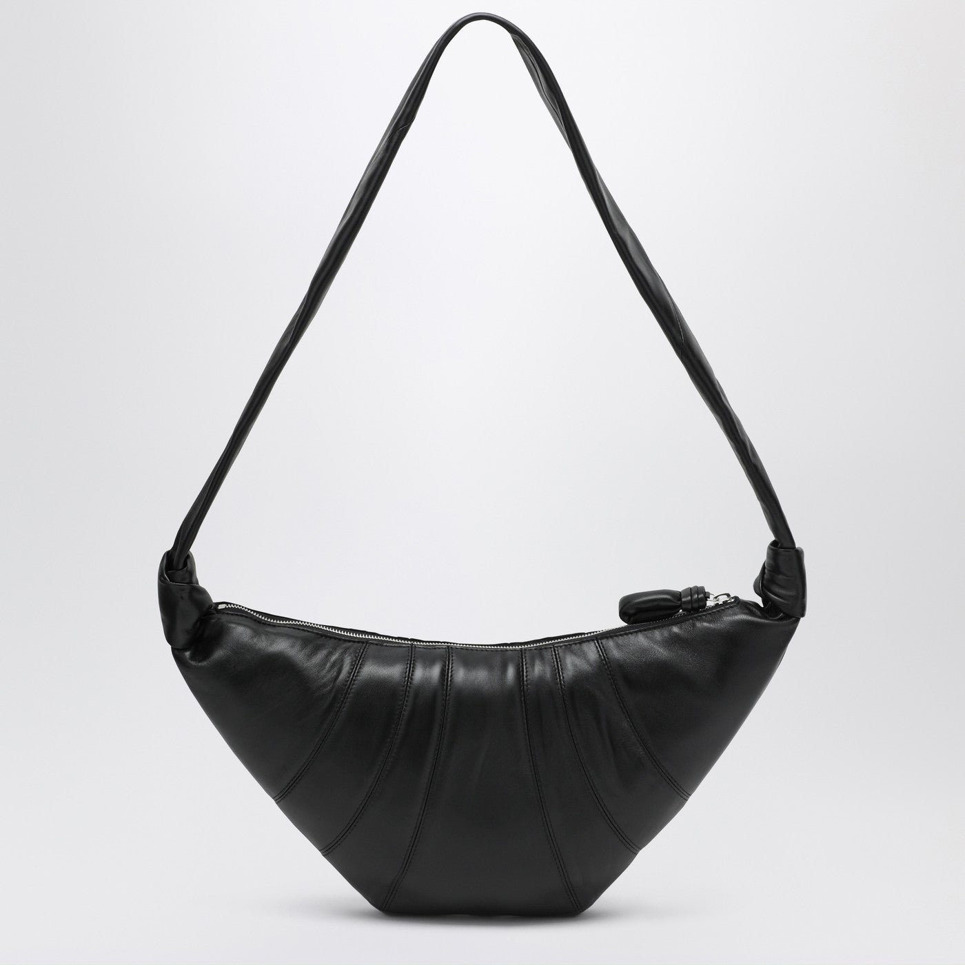 Mittlere Croissant-Tasche aus schwarzem Leder