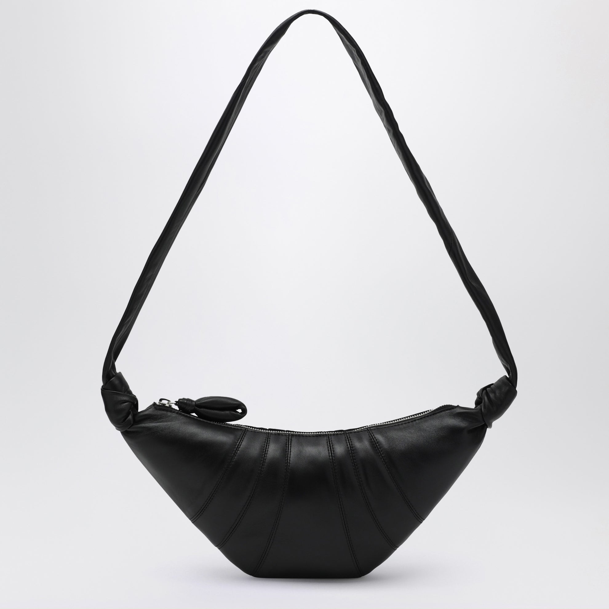  Kleine schwarze Tasche Croissant
