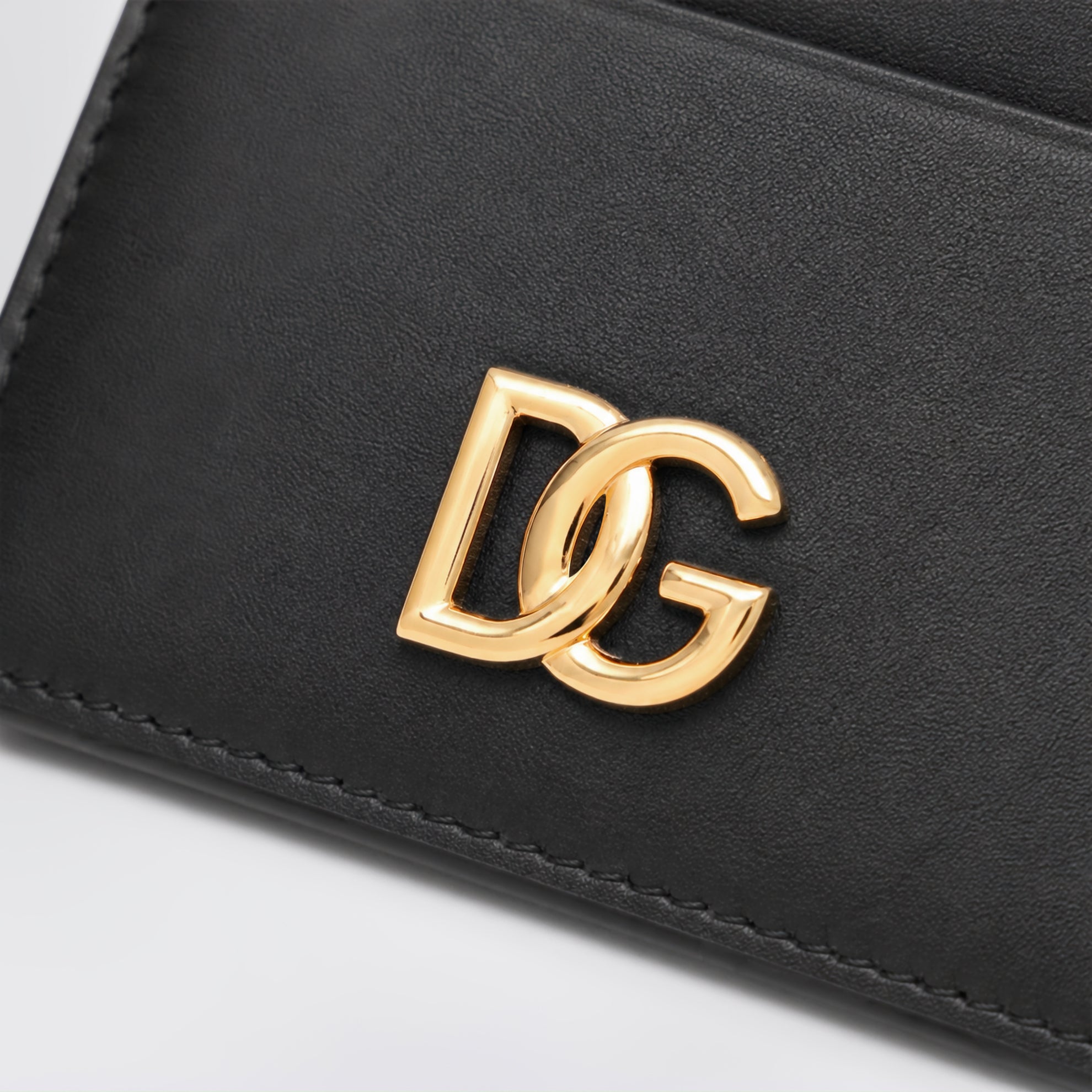 Black leather card holder with DG logo