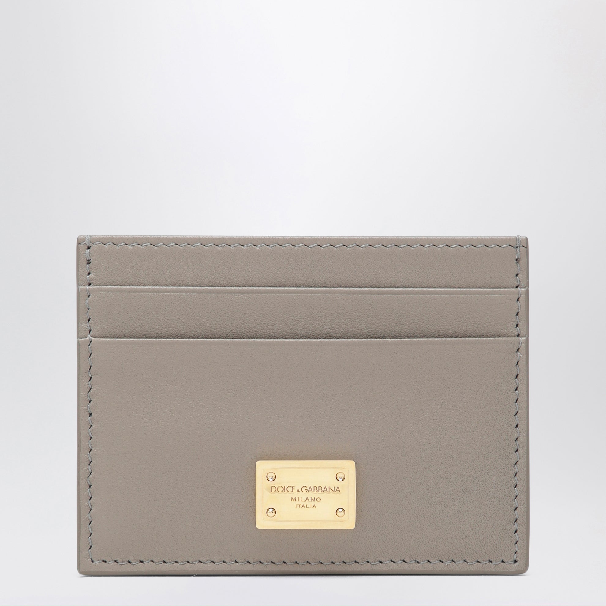 Kartenetui aus taupefarbenem Leder mit Logo-Plakette
