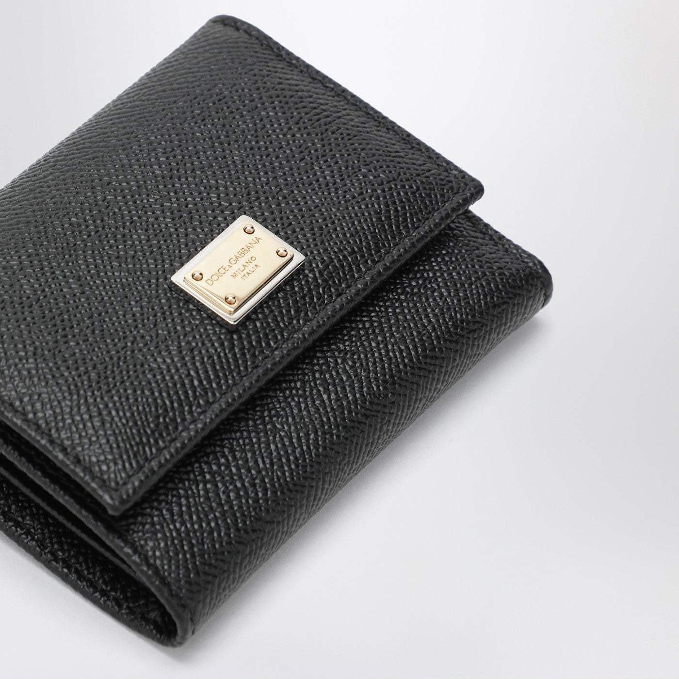Black dauphine leather wallet with logo plaque