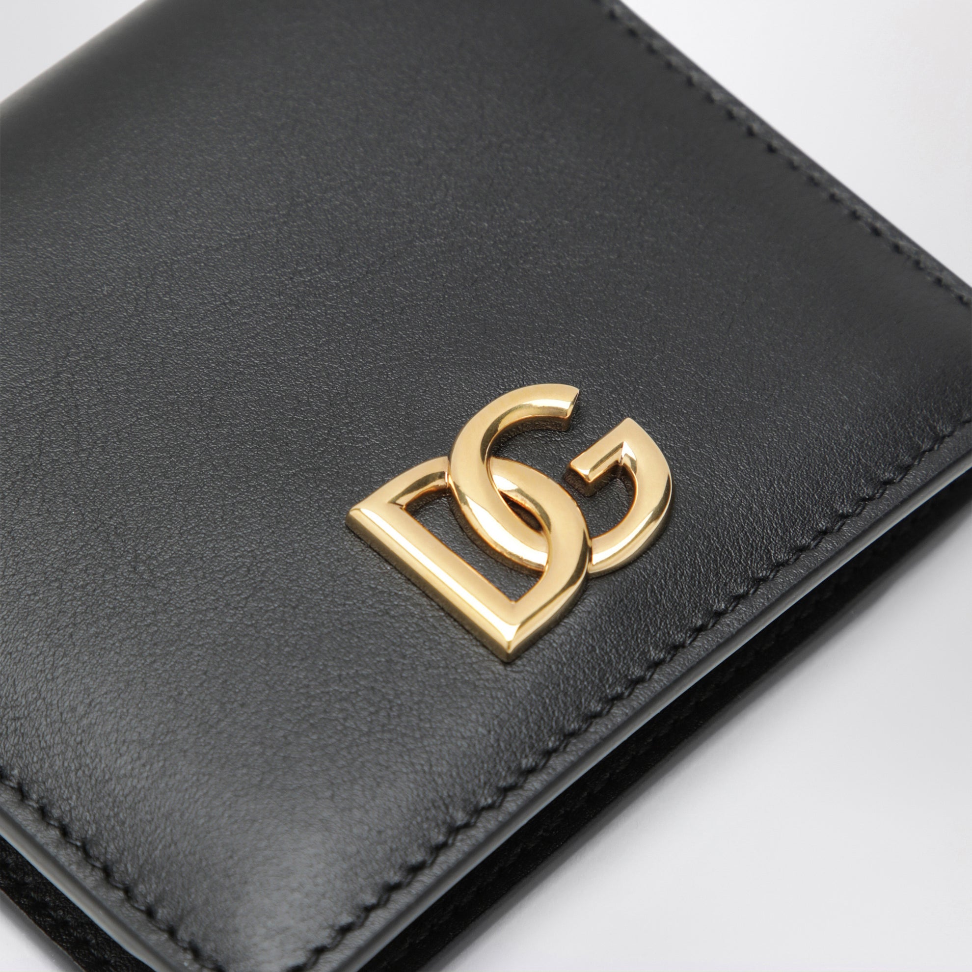Black leather wallet with DG logo