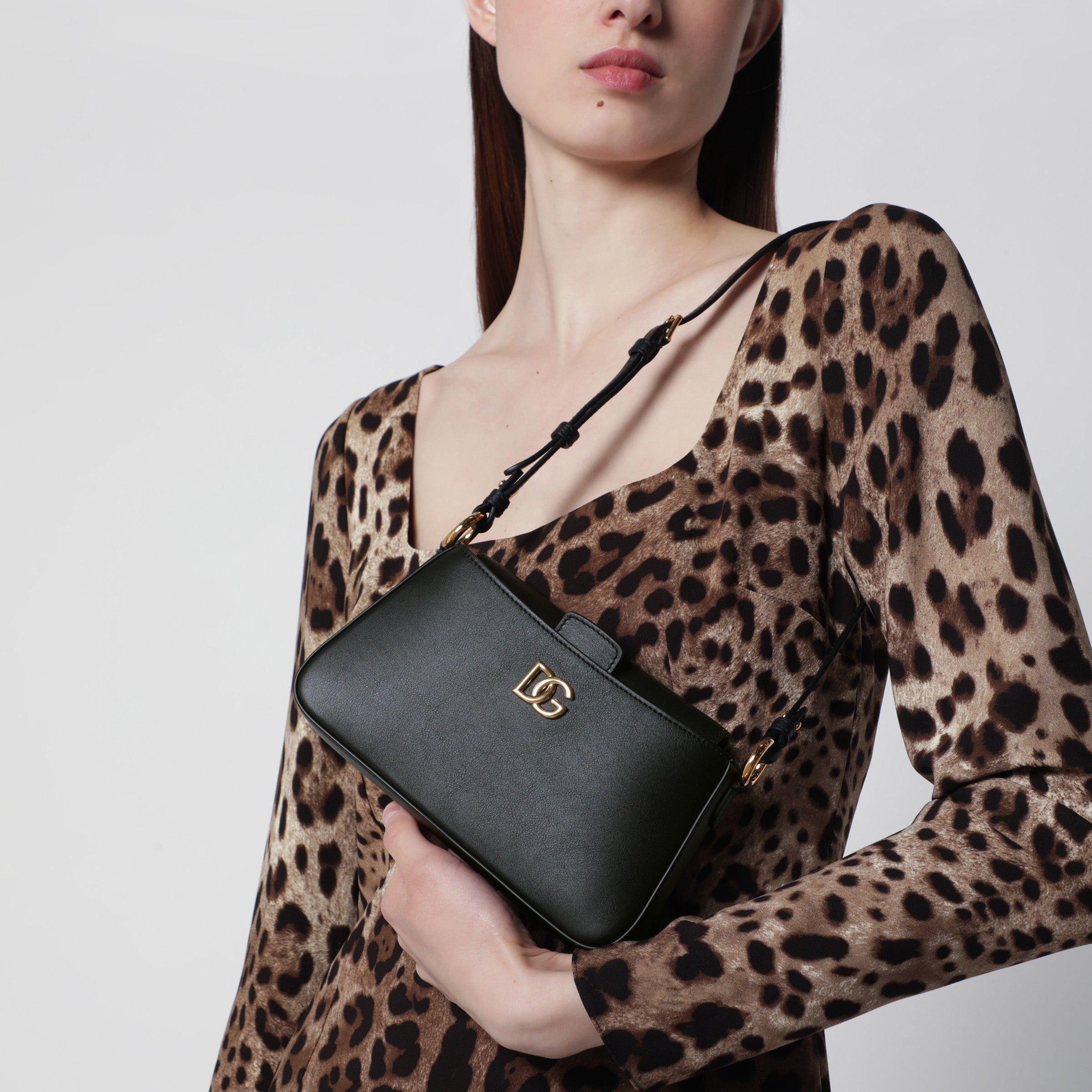 Dolce&Gabbana Black calfskin phone bag | TheDoubleF