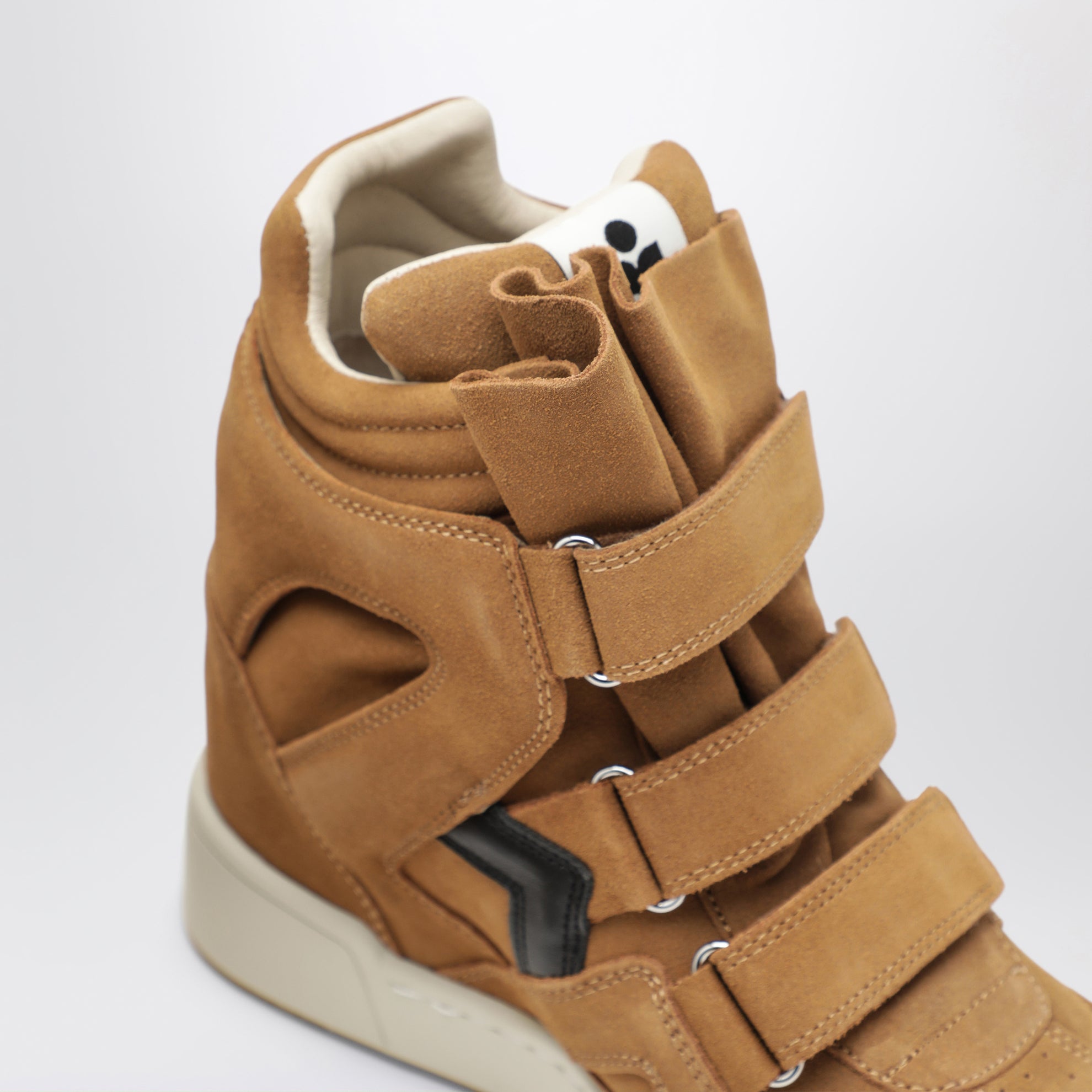 Hohe IM3 Keilsneaker aus Leder in Cognac / Schwarz
