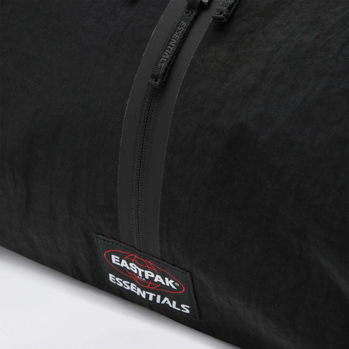 Borsa Shell Bag nera in nylon
