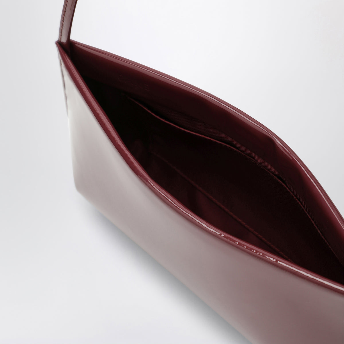 Burgundy Bra bag in patent leather