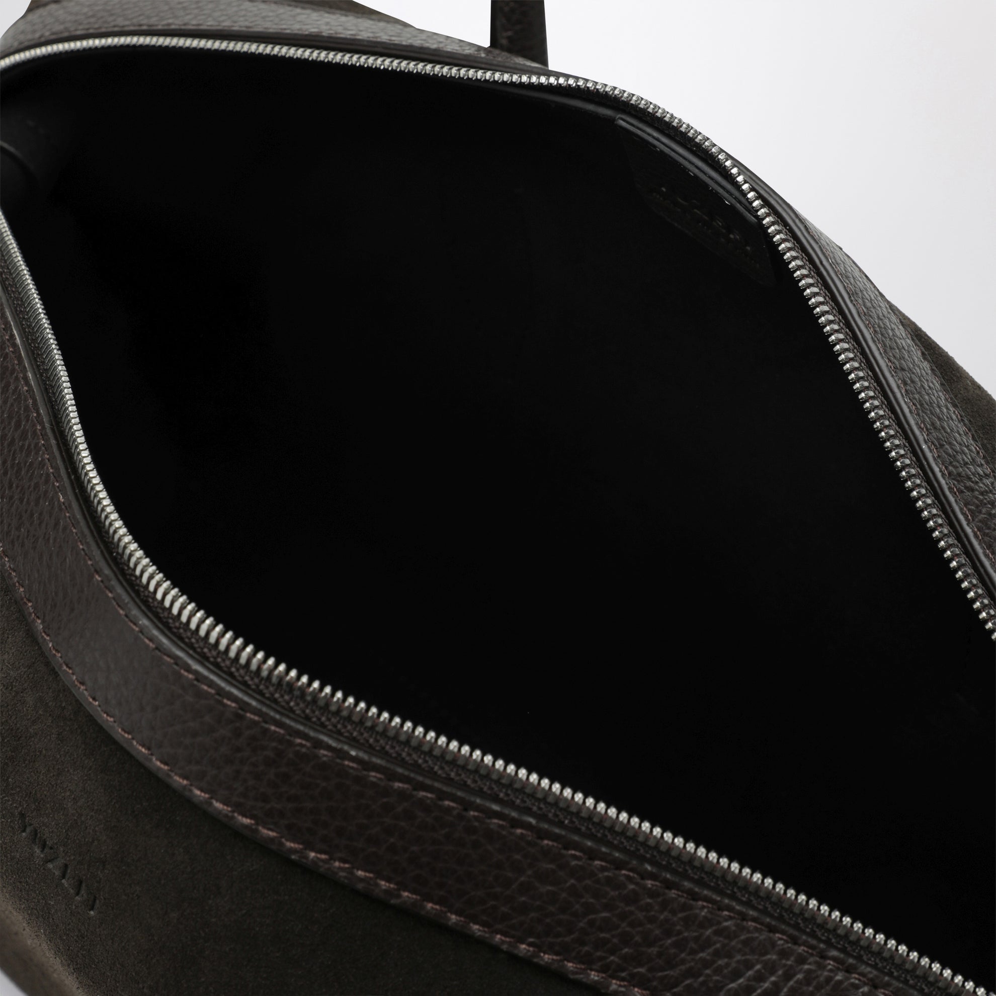 Borsa duffle Brioche in camoscio color Ganache