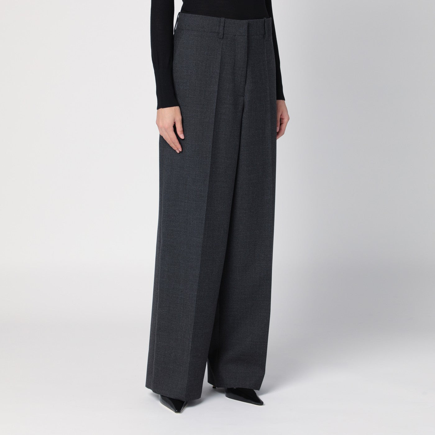 Dunkelgraue weite Hose aus Wolle