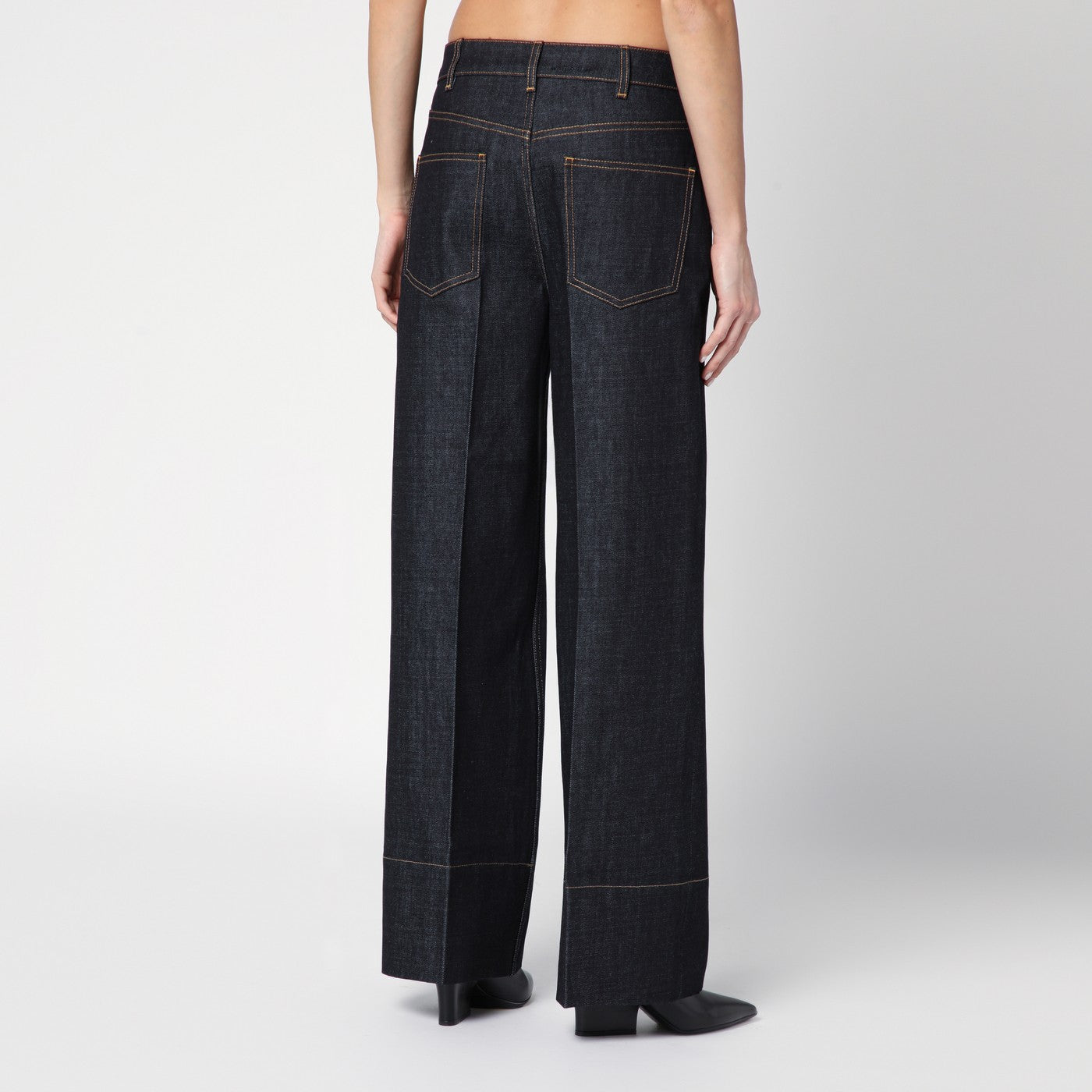 Jeans blu scuro in denim