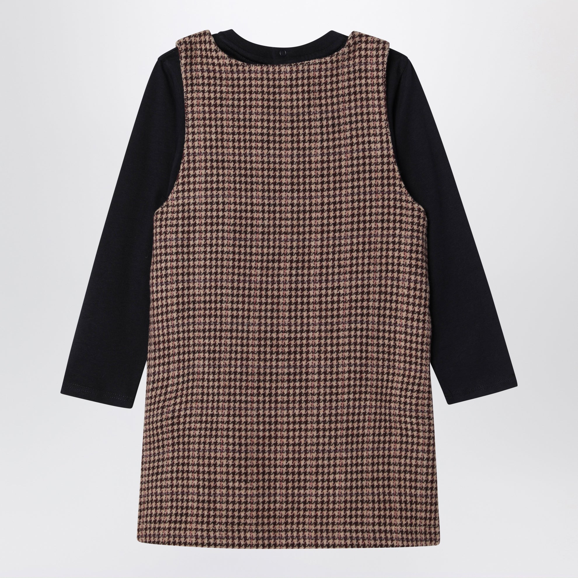 Set aus braunem Wollkleid und T-Shirt