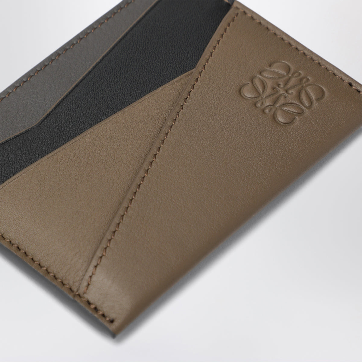 Brown/Green Puzzle card holder