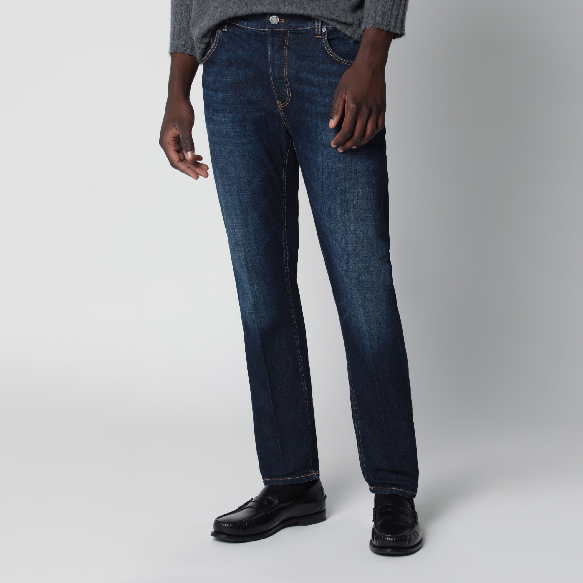 Dark blue washed jeans