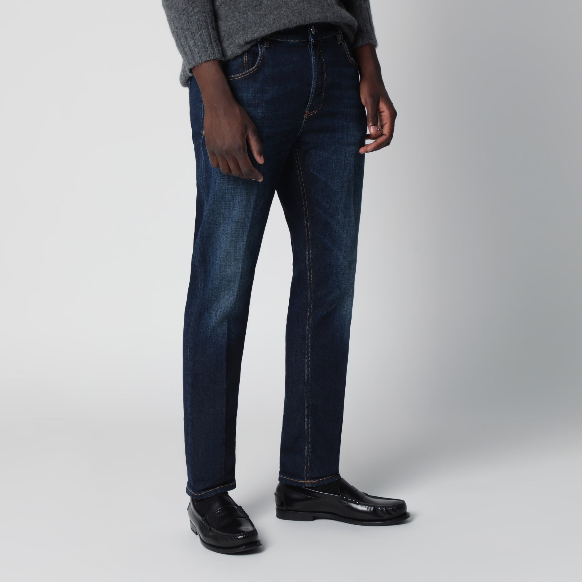 Dark blue washed jeans