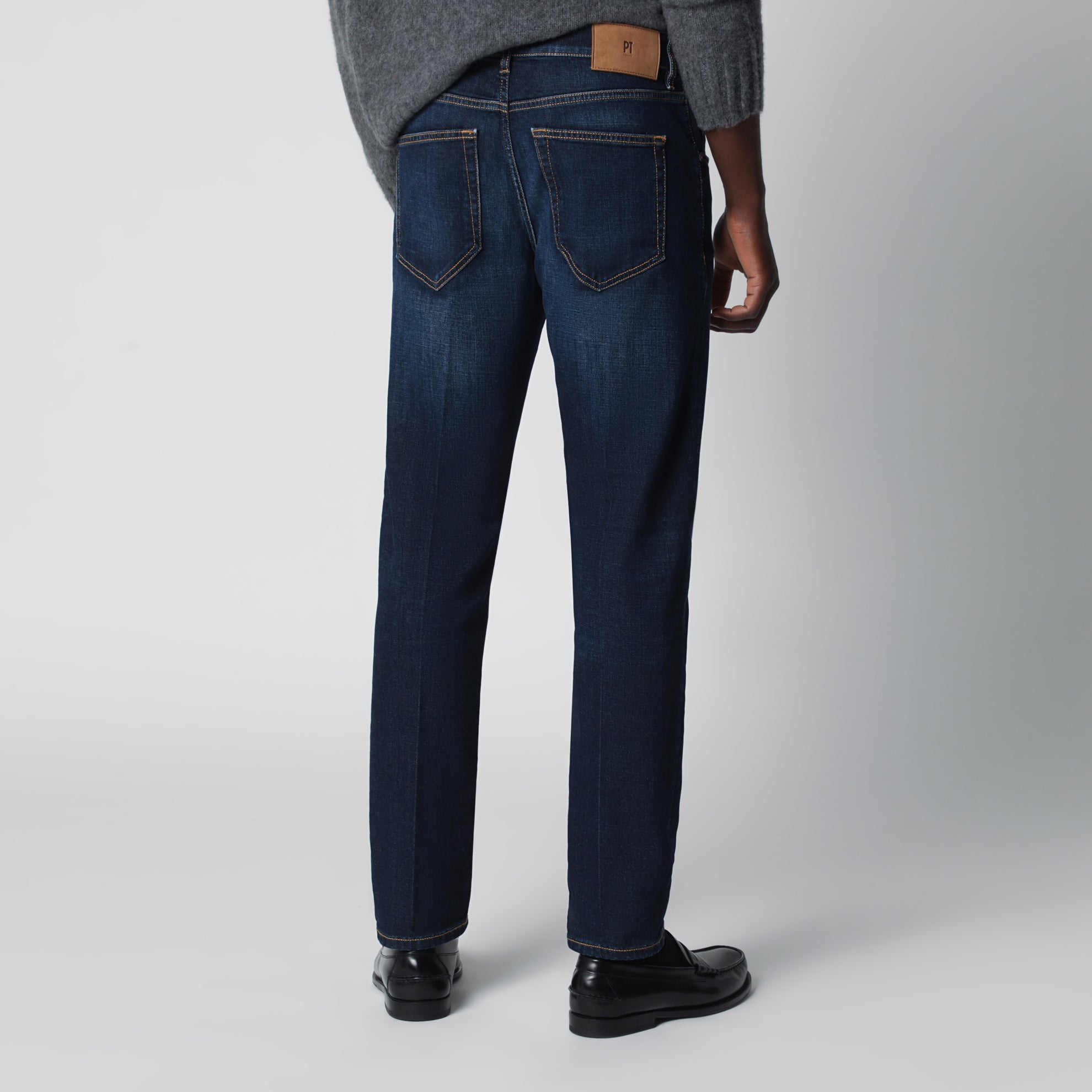 Dark blue washed jeans