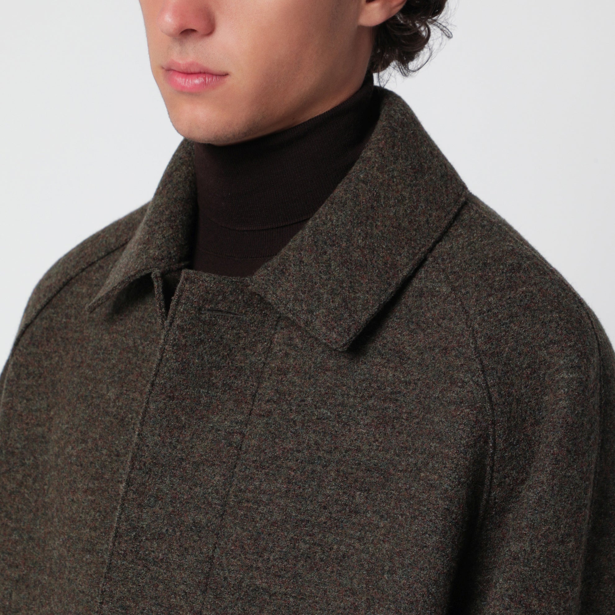Cappotto monopetto grigio verde in lana