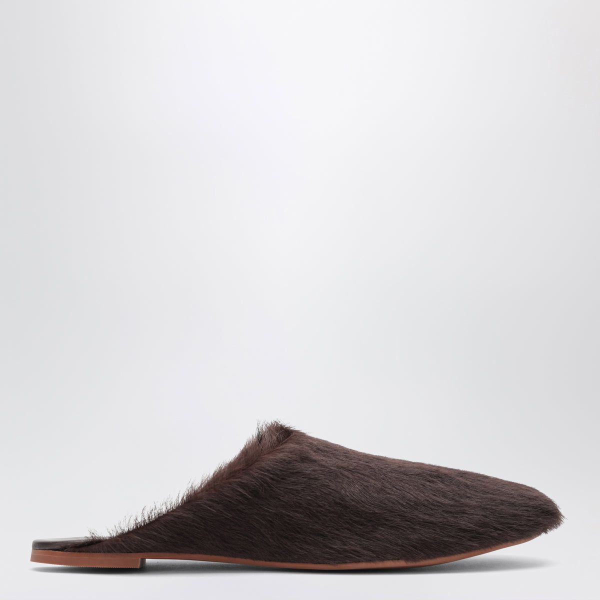 Mules Caelan marroni in pelle effetto pony