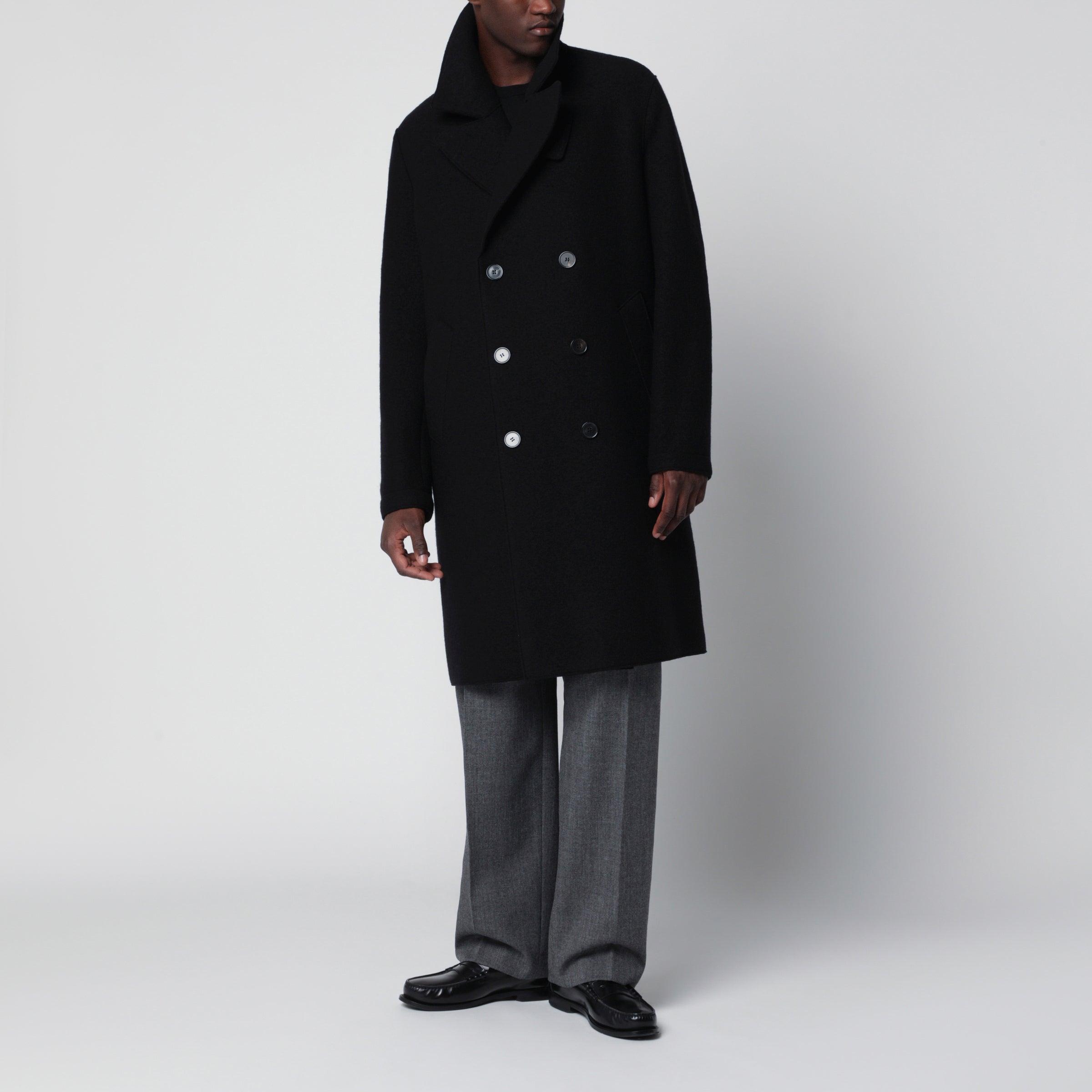 Harris Wharf London Boxy Coat ダブル コート Harris Wharf London Black double-breasted wool coat | TheDoubleF