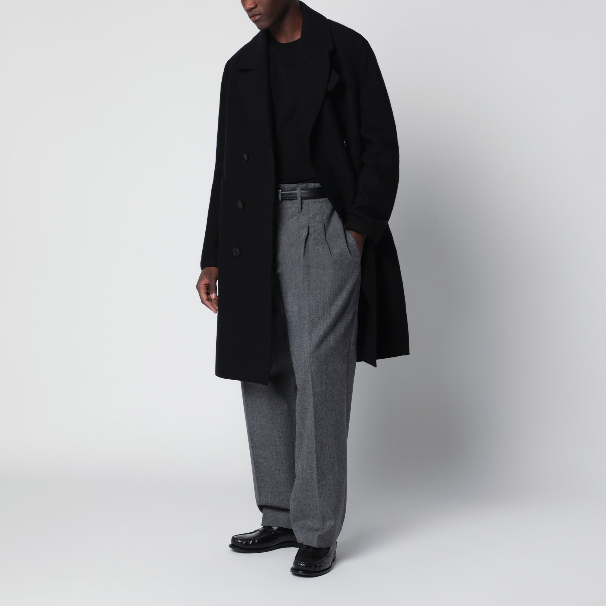 Cappotto doppiopetto nero in lana