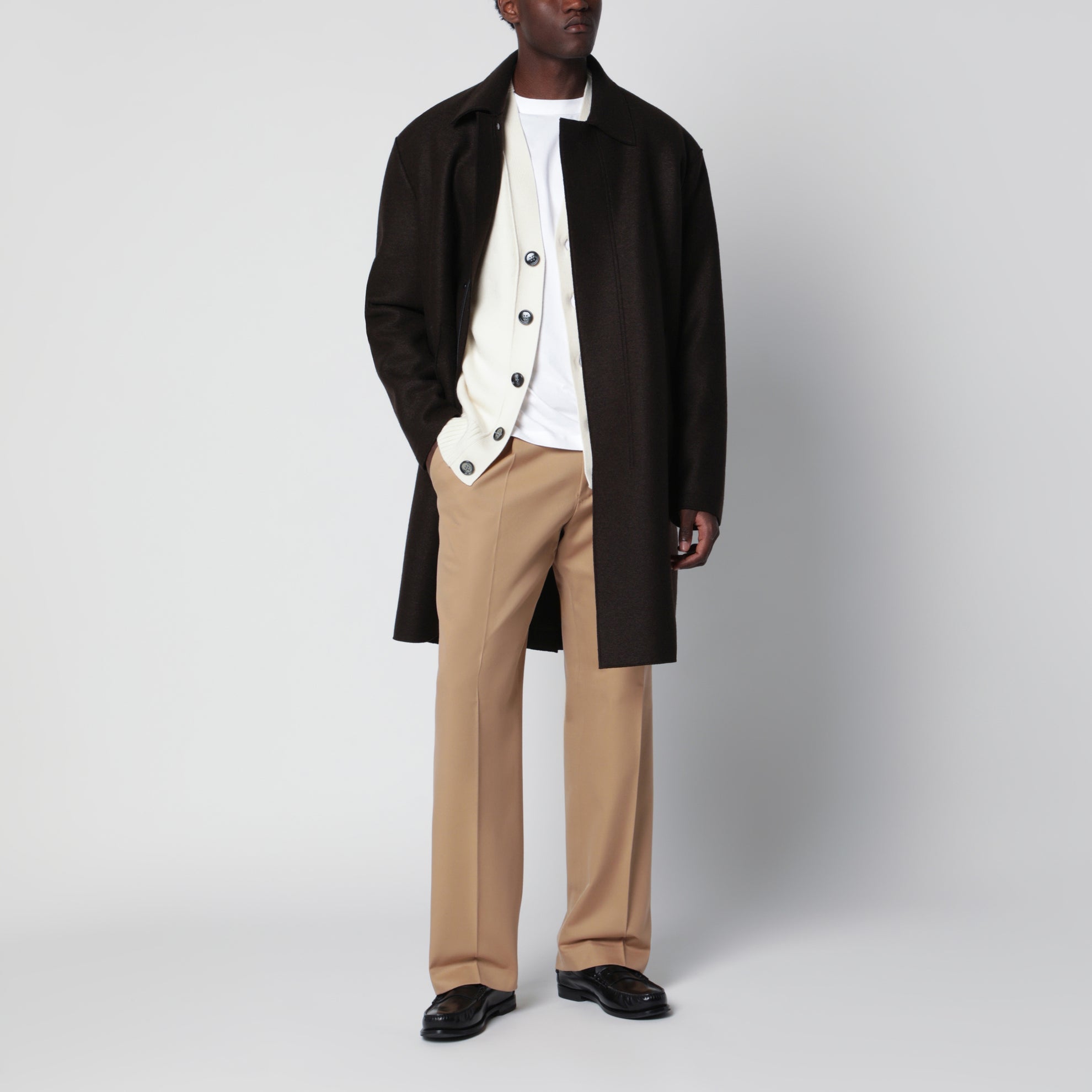 Cappotto marrone scuro in lana