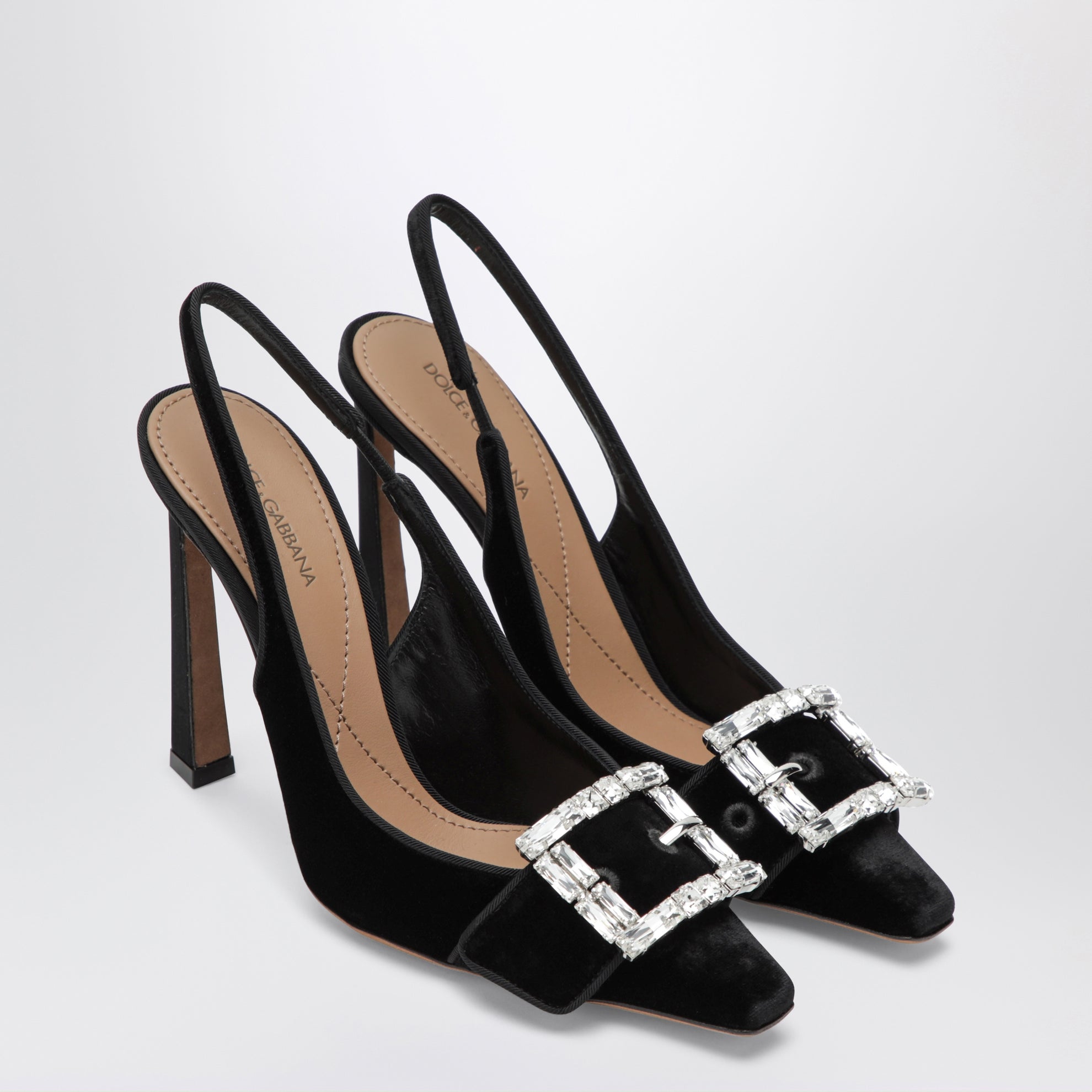 Slingback in velluto con fibbia gioiello nera