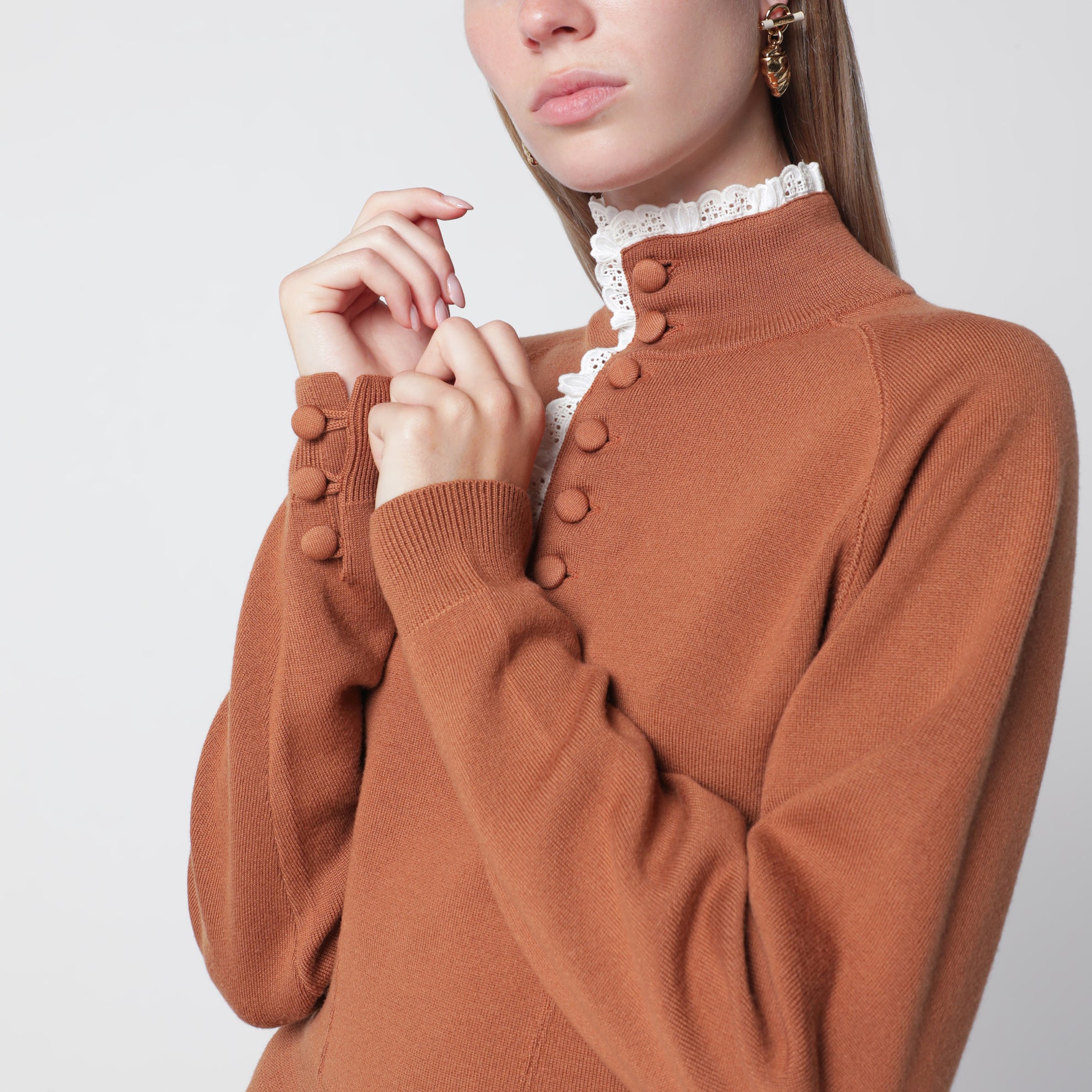 Wollpullover in Cognacfarbe