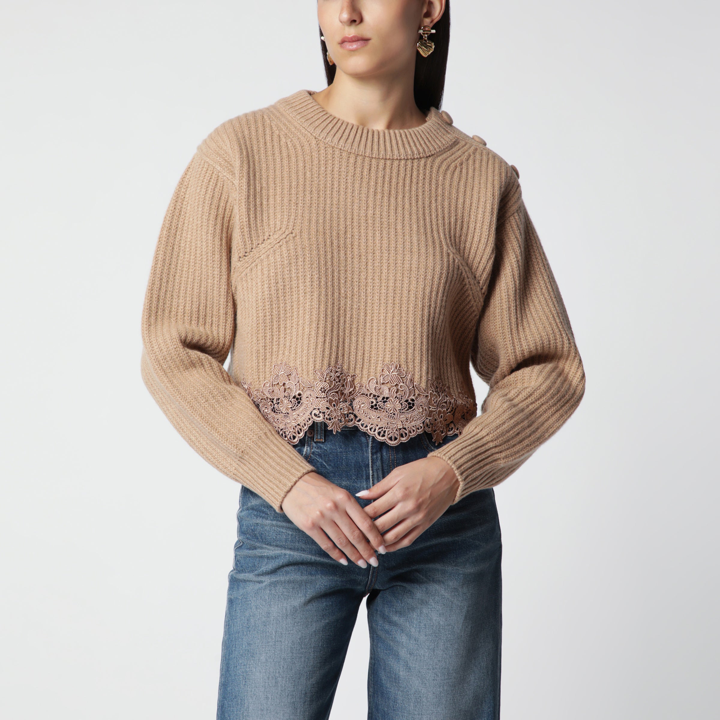 Chloé Cropped turtleneck sweater in wool-cashmere Bleached brown