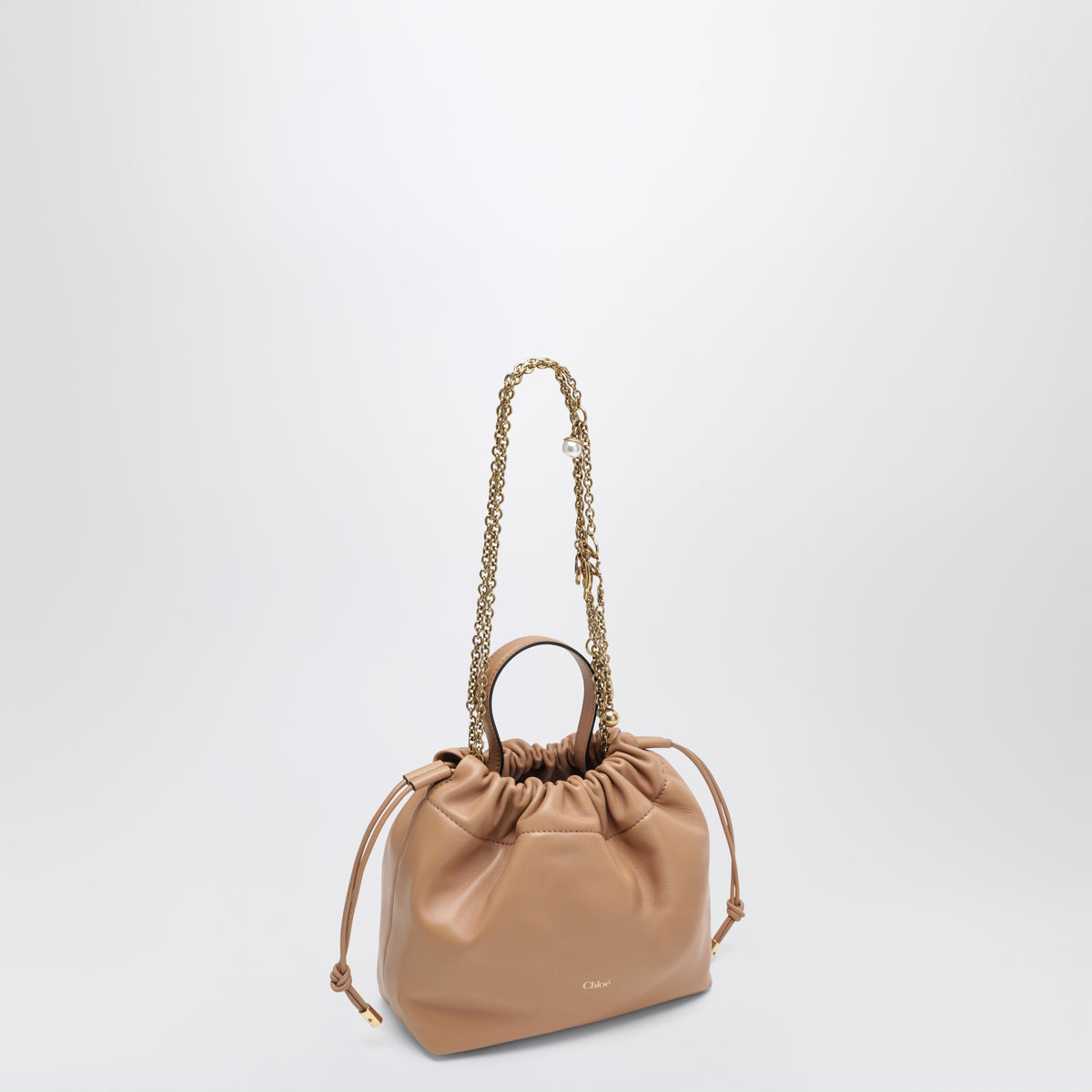 Kleine hellbraune Icons Schultertasche mit Kette
