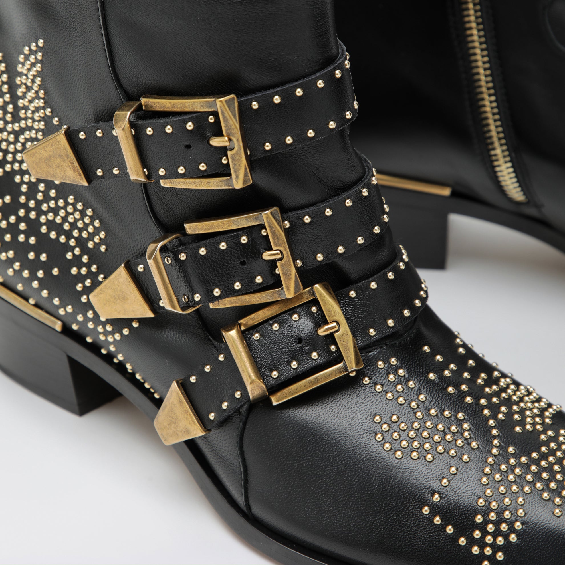 Bottines Susanna noires avec clous