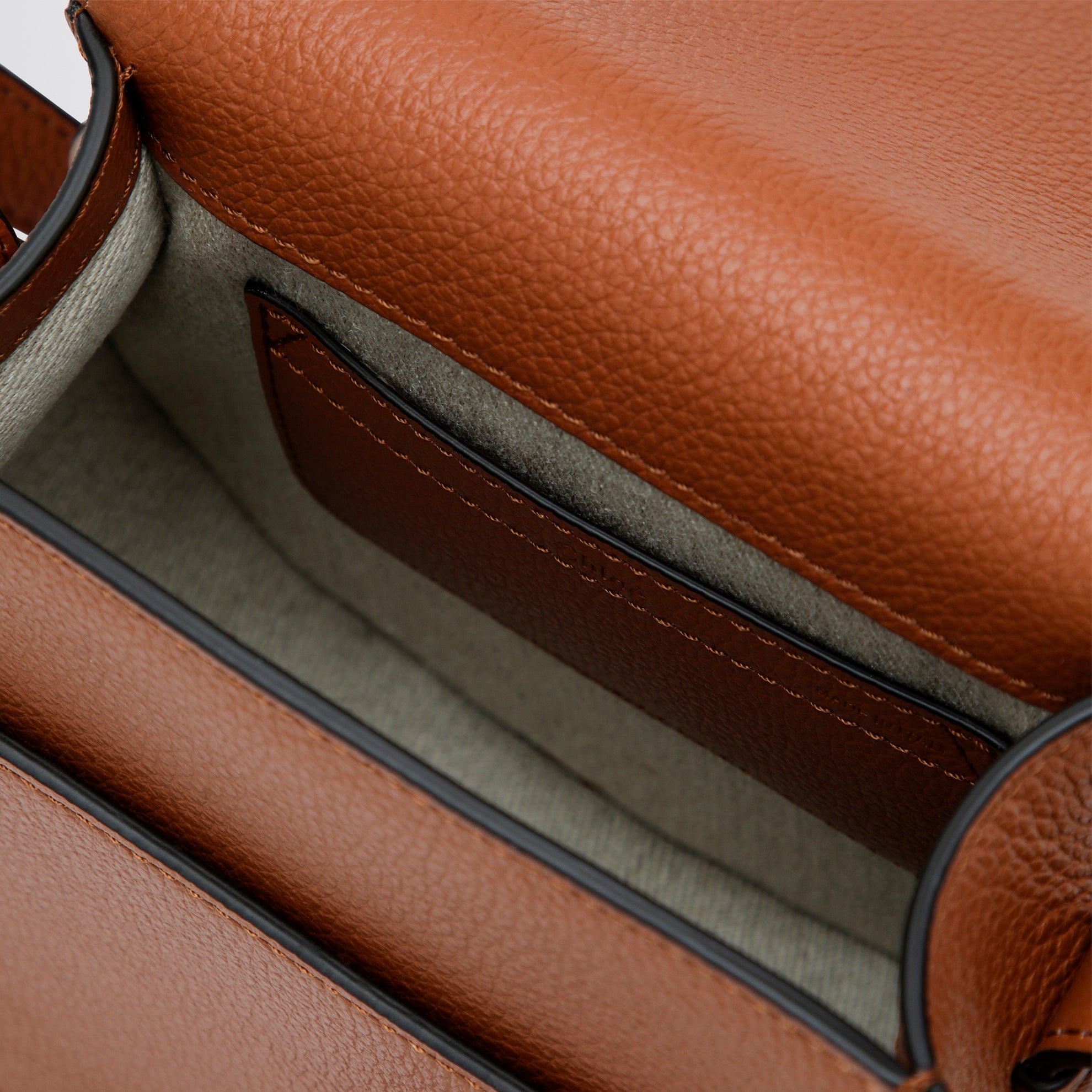 Borsa saddle piccola Marcie cuoio